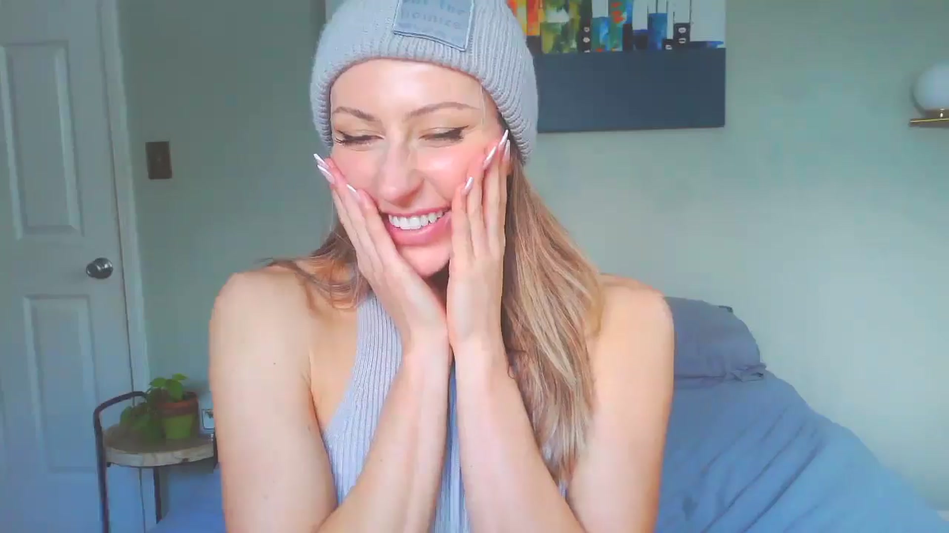 Gallery image thumbnail from bellabaxxxter's myfreecams stream on, 01/03/2025, 18:17 image 14 of 20