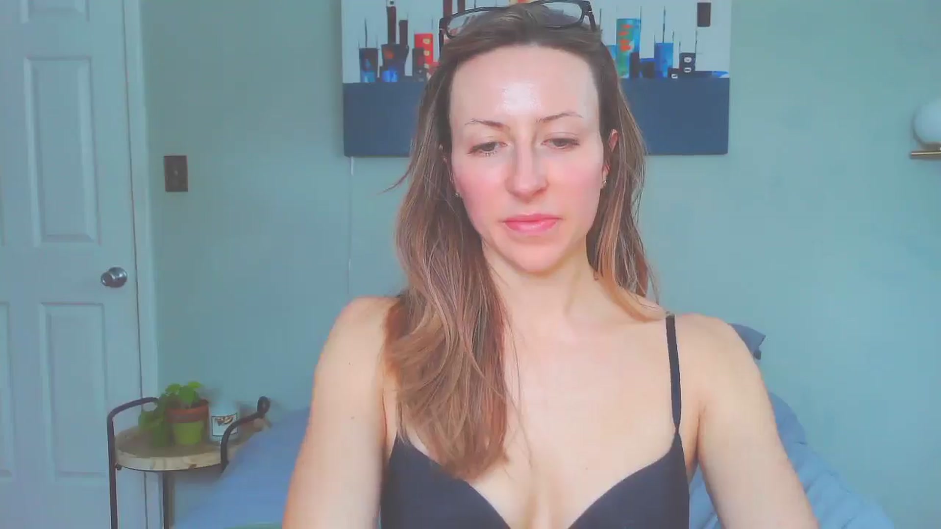 Gallery image thumbnail from bellabaxxxter's myfreecams stream on, 01/06/2025, 16:47 image 7 of 20
