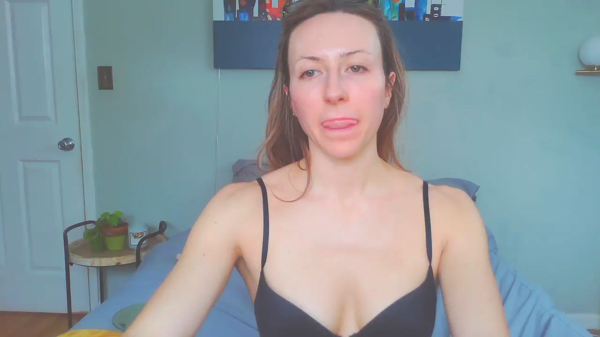 Gallery image thumbnail from bellabaxxxter's myfreecams stream on, 01/06/2025, 16:47 image 19 of 20