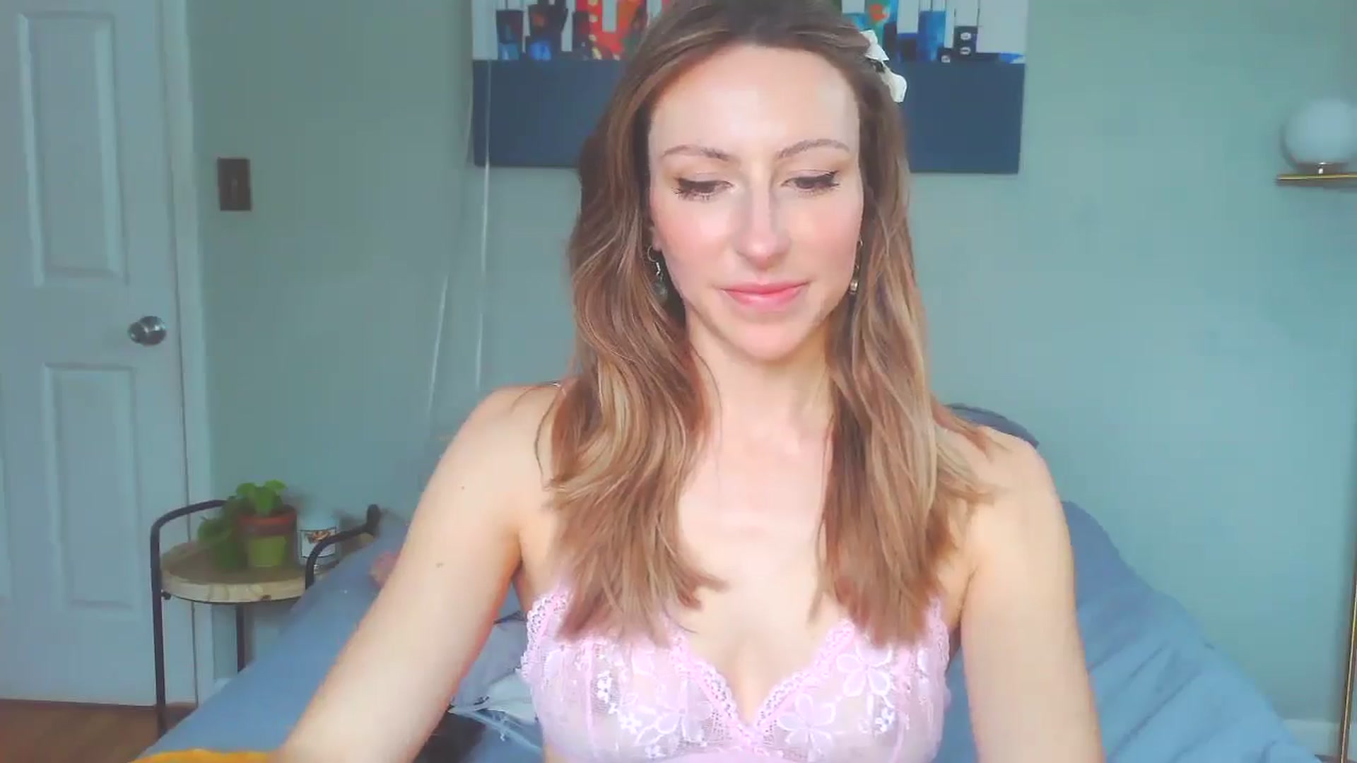 Gallery image thumbnail from bellabaxxxter's myfreecams stream on, 01/08/2025, 15:34 image 16 of 20