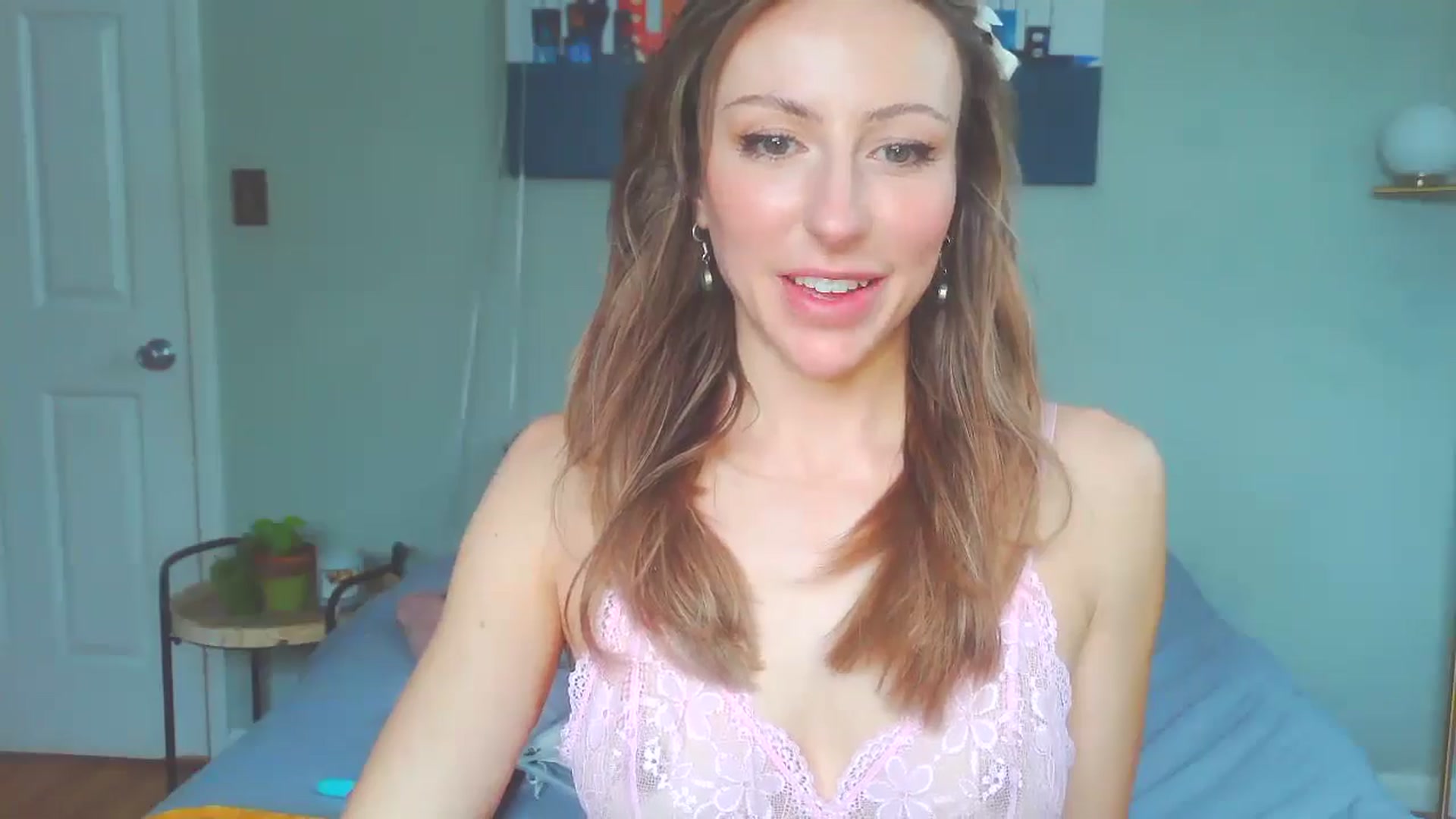 Gallery image thumbnail from bellabaxxxter's myfreecams stream on, 01/08/2025, 15:34 image 20 of 20
