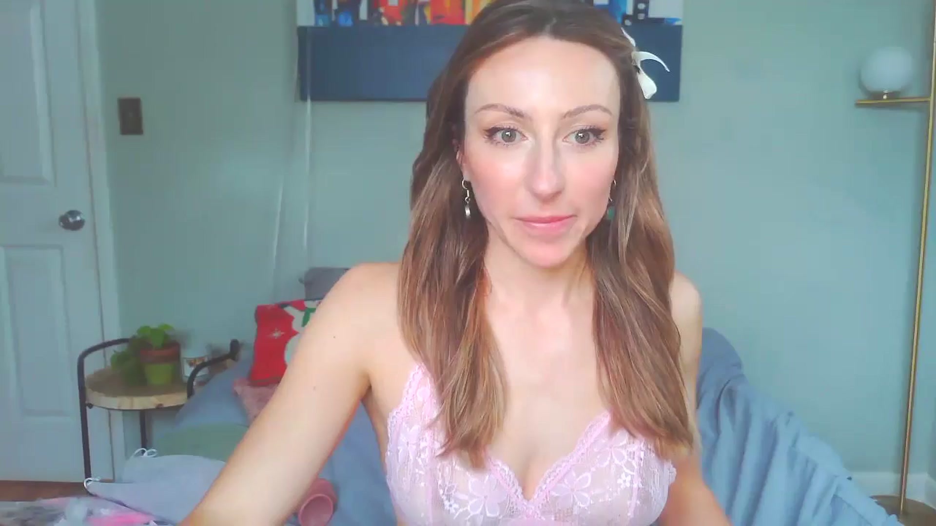 Gallery image thumbnail from bellabaxxxter's myfreecams stream on, 01/08/2025, 16:46 image 15 of 20