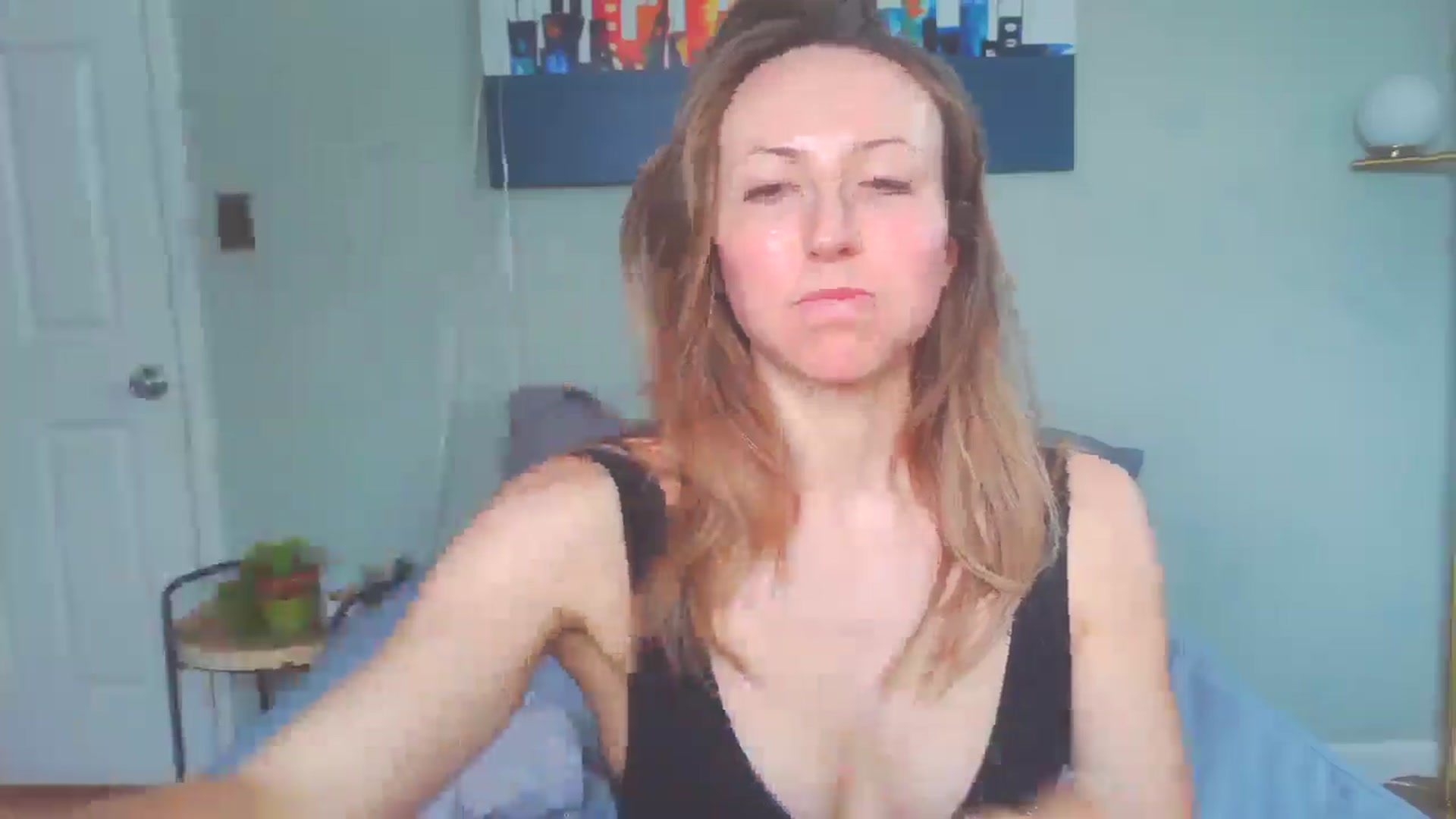 Gallery image thumbnail from bellabaxxxter's myfreecams stream on, 01/09/2025, 15:41 image 2 of 20