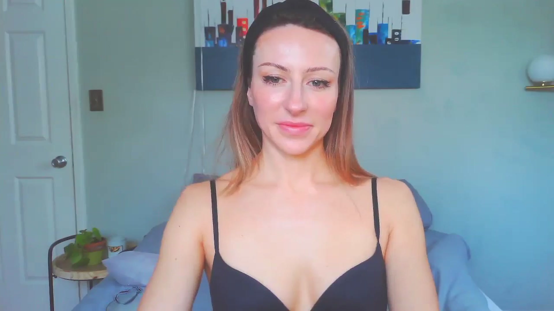 Gallery image thumbnail from bellabaxxxter's myfreecams stream on, 01/15/2025, 15:30 image 15 of 20