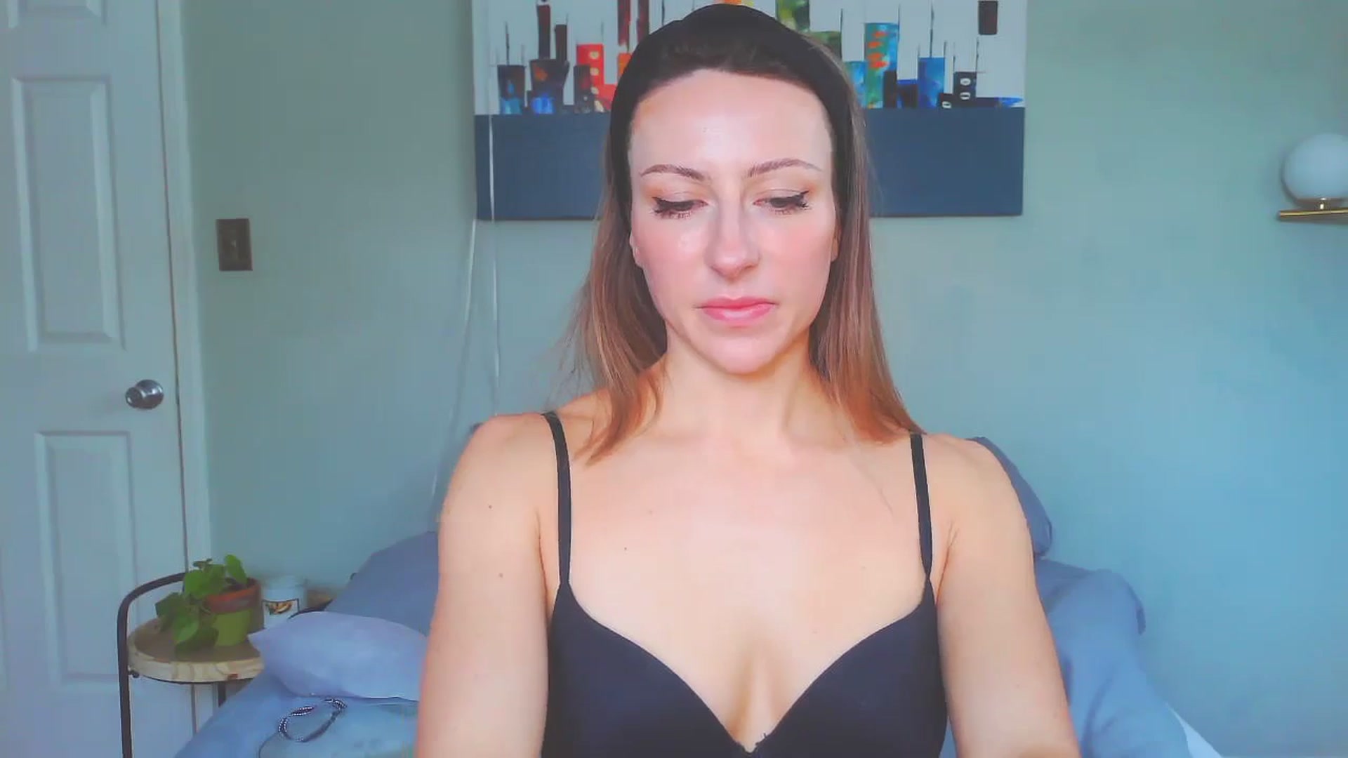 Gallery image thumbnail from bellabaxxxter's myfreecams stream on, 01/15/2025, 15:30 image 14 of 20