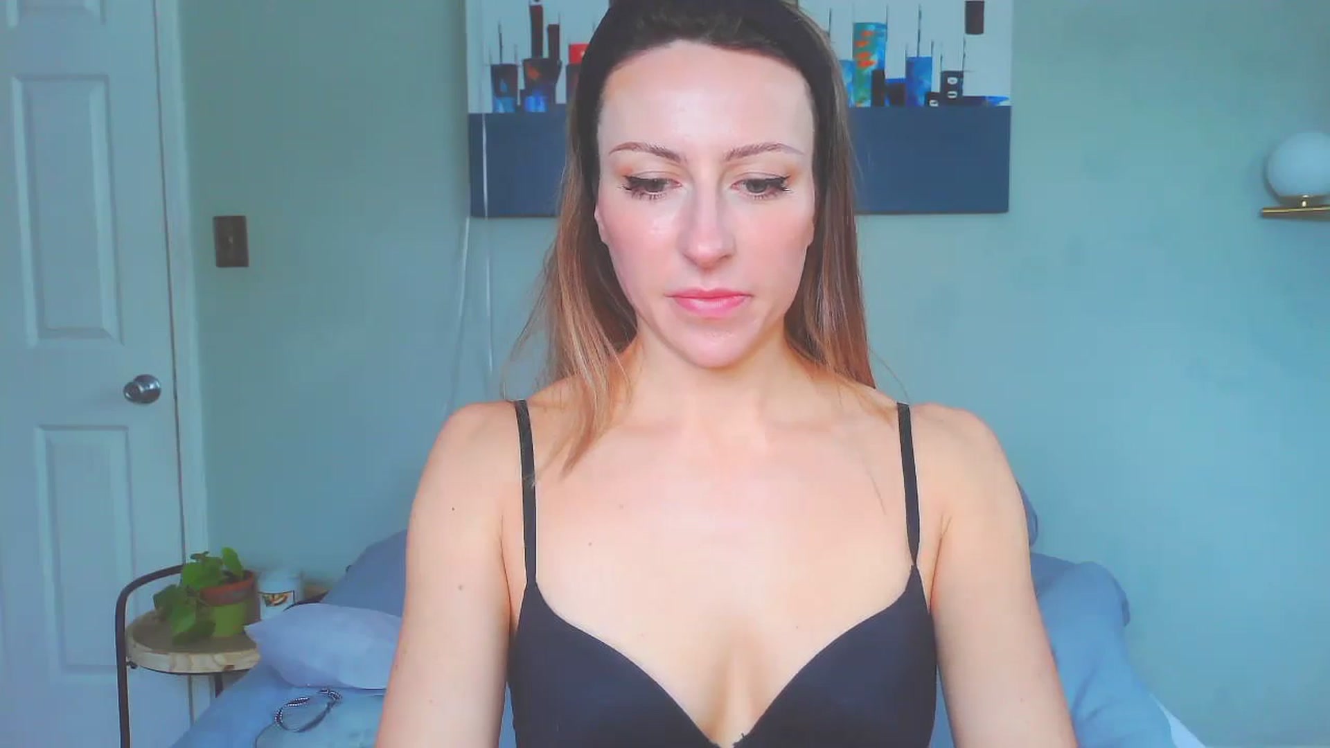 Gallery image thumbnail from bellabaxxxter's myfreecams stream on, 01/15/2025, 15:30 image 10 of 20