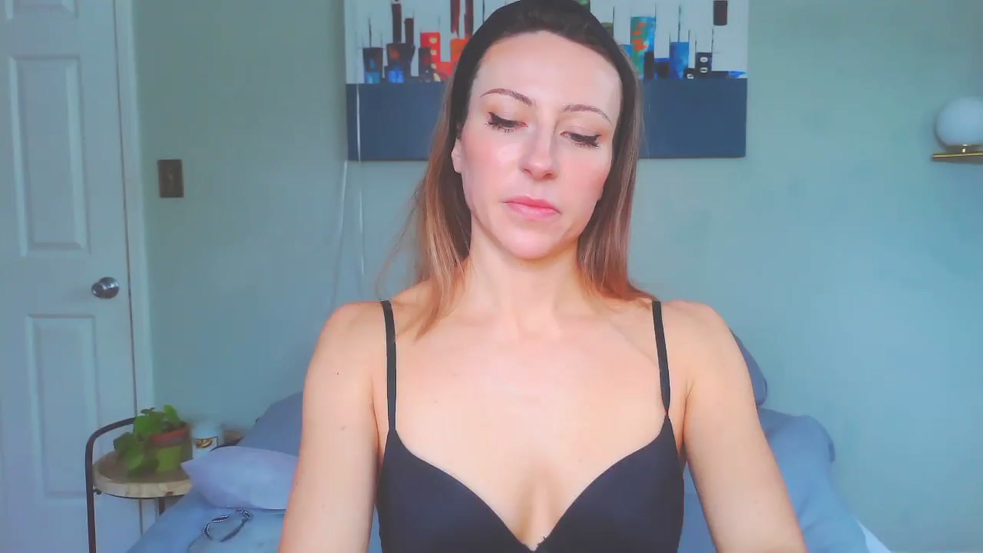 Gallery image thumbnail from bellabaxxxter's myfreecams stream on, 01/15/2025, 15:30 image 11 of 20