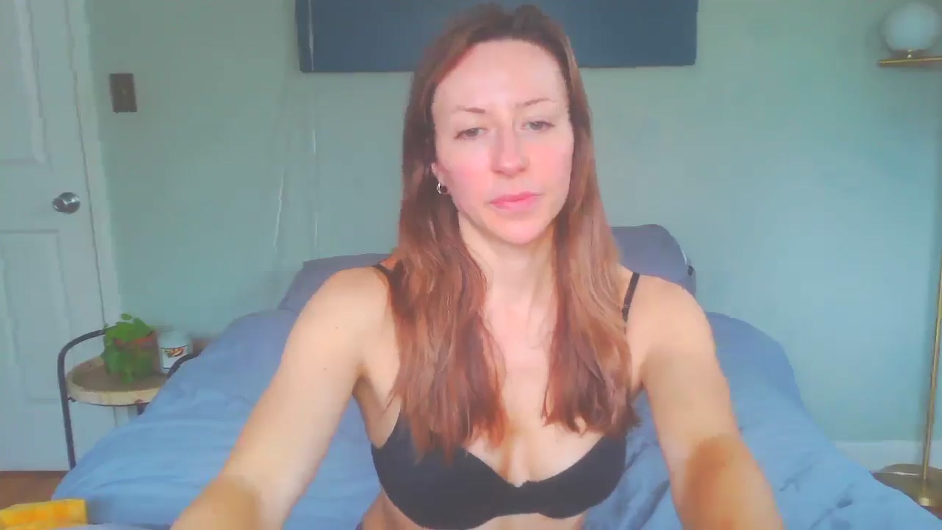 Gallery image thumbnail from bellabaxxxter's myfreecams stream on, 02/03/2025, 16:46 image 12 of 20