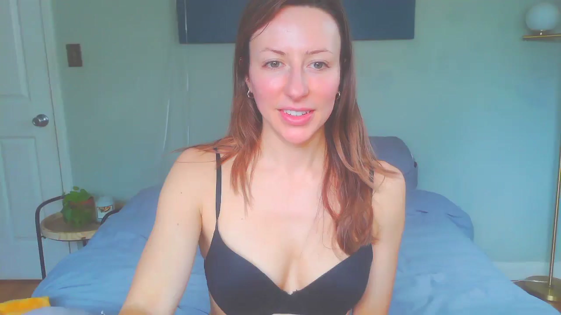 Gallery image thumbnail from bellabaxxxter's myfreecams stream on, 02/03/2025, 16:46 image 15 of 20