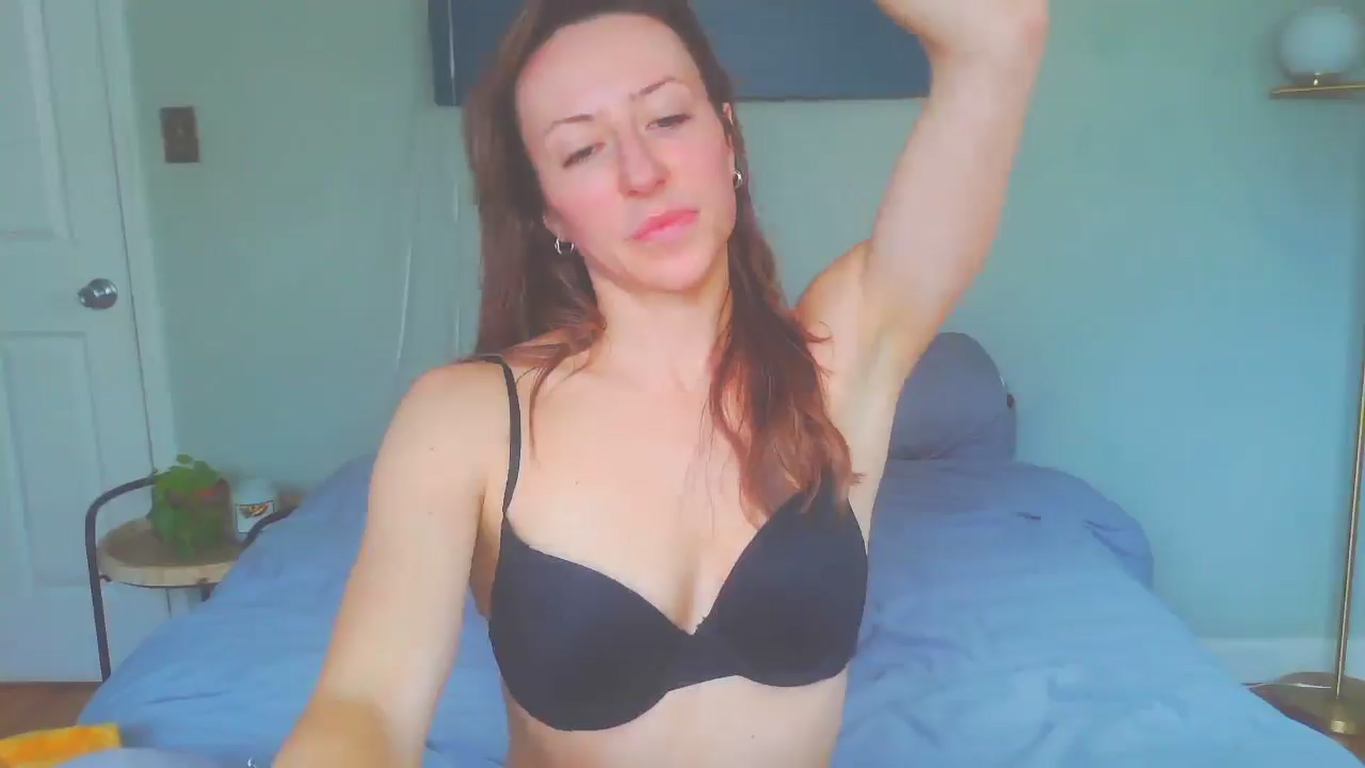 Gallery image thumbnail from bellabaxxxter's myfreecams stream on, 02/03/2025, 16:46 image 16 of 20