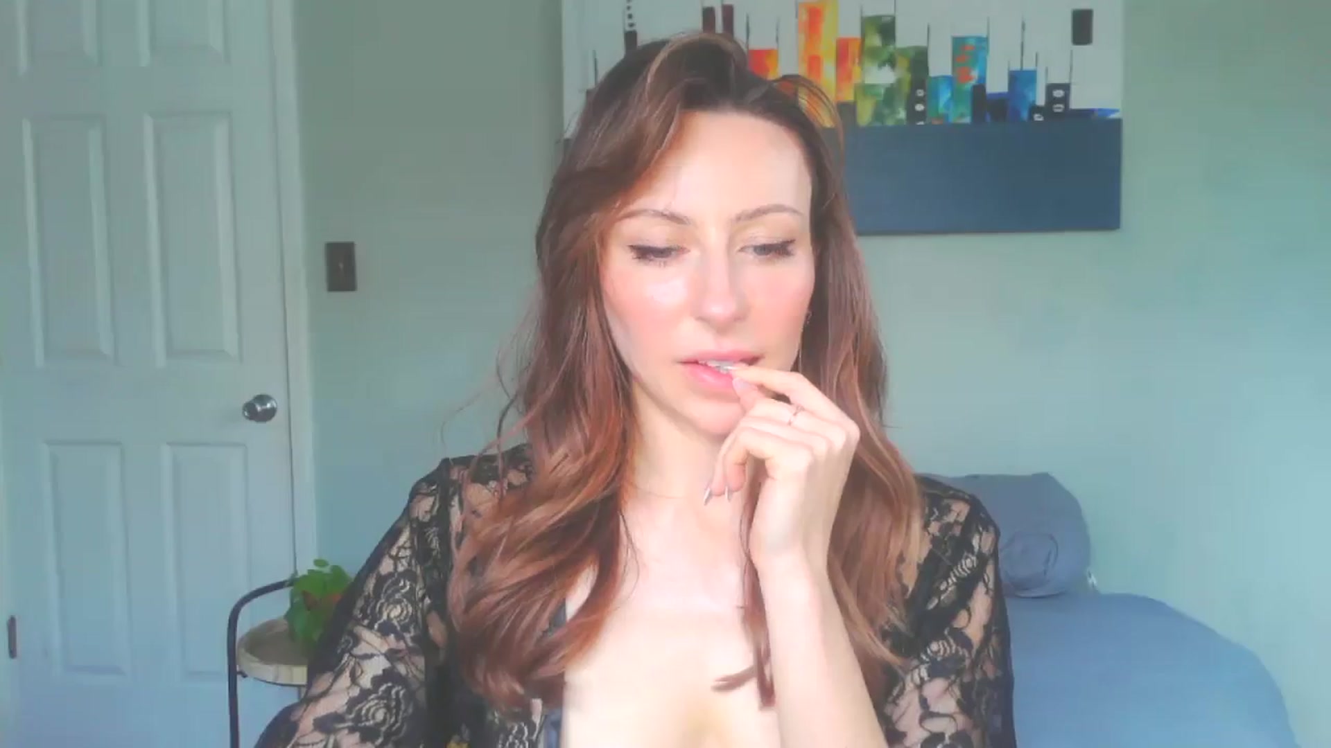 Gallery image thumbnail from bellabaxxxter's myfreecams stream on, 02/04/2025, 15:32 image 10 of 20