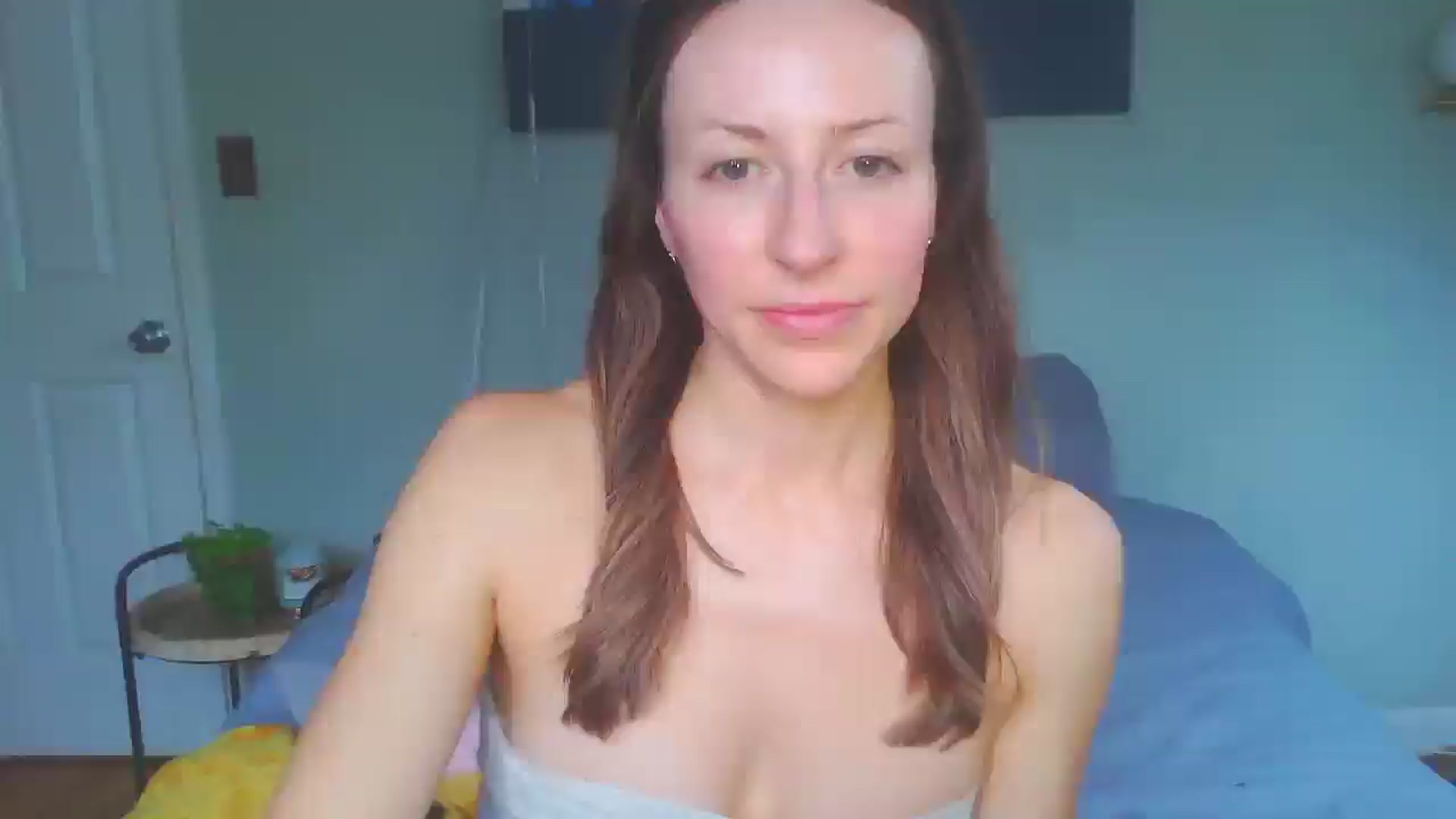 Gallery image thumbnail from bellabaxxxter's myfreecams stream on, 02/06/2025, 19:09 image 19 of 20