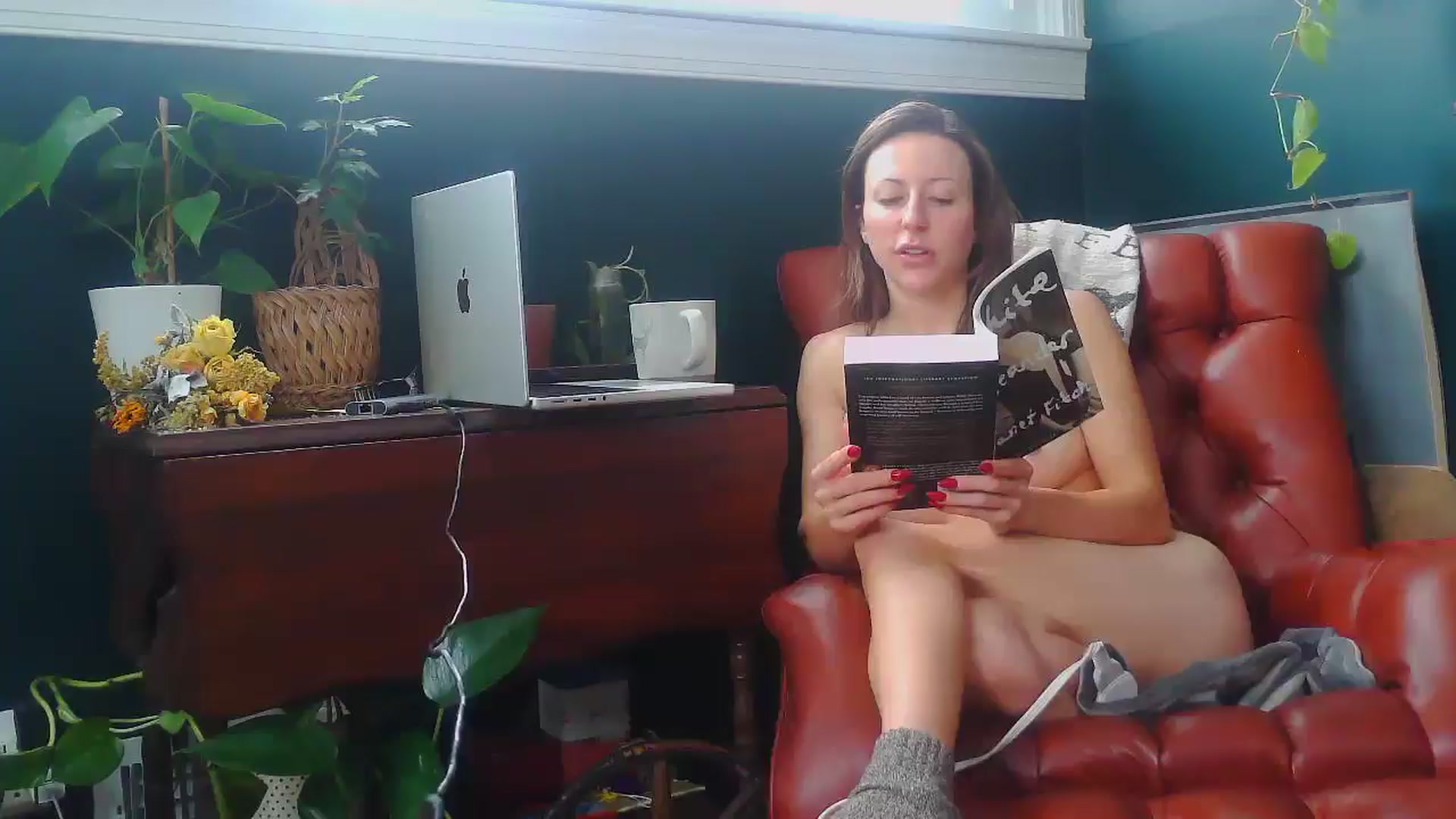 Gallery image thumbnail from bellabaxxxter's myfreecams stream on, 02/16/2025, 15:52 image 8 of 20