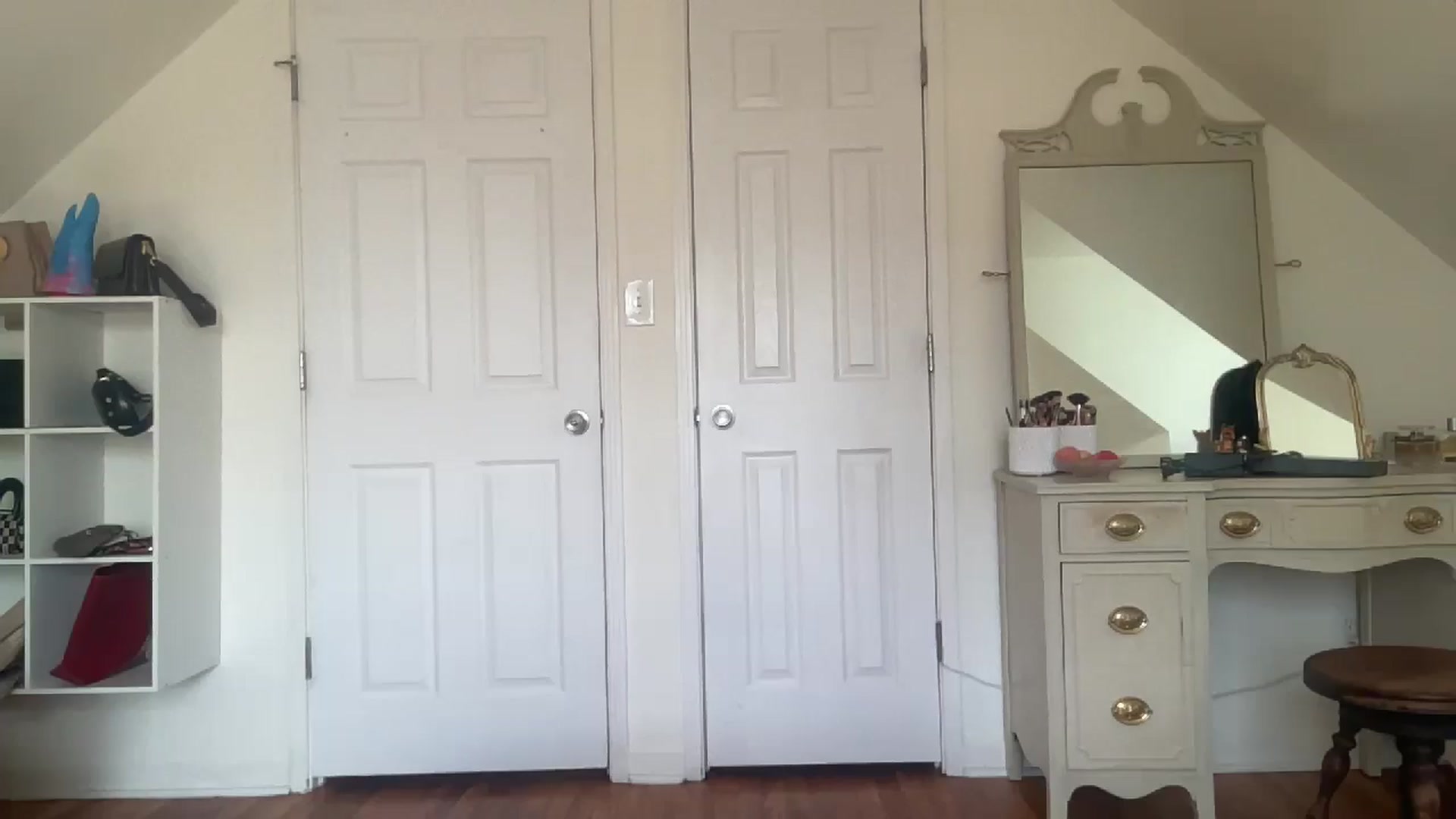 Gallery image thumbnail from bellabaxxxter's myfreecams stream on, 03/26/2025, 17:48 image 2 of 20