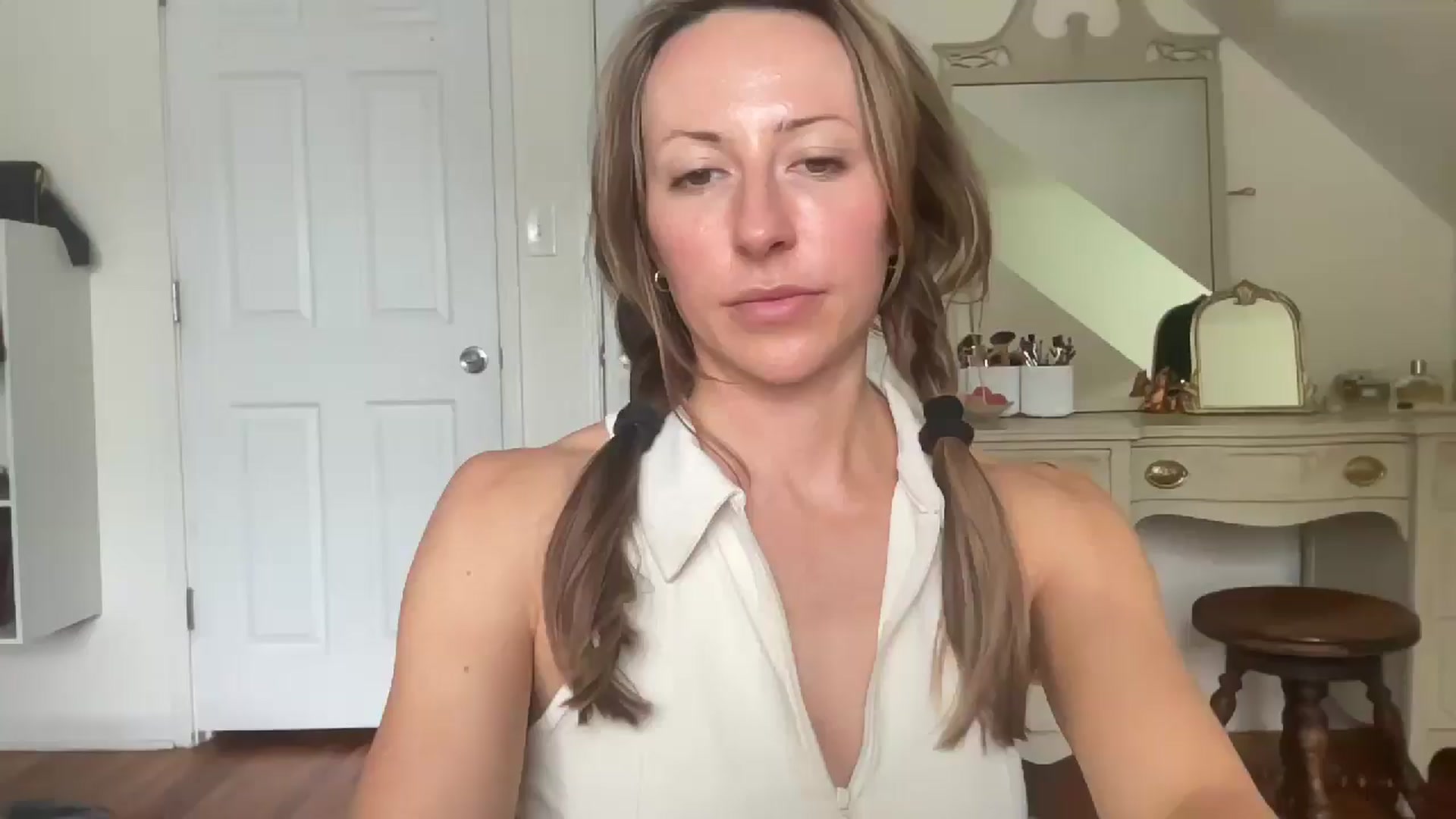 Gallery image thumbnail from bellabaxxxter's myfreecams stream on, 06/09/2025, 14:59 image 1 of 20