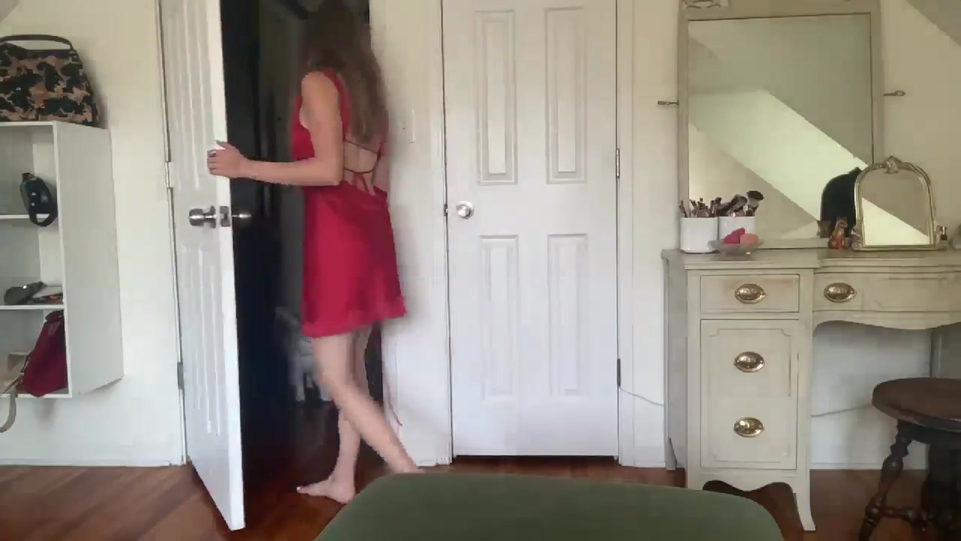 Gallery image thumbnail from bellabaxxxter's myfreecams stream on, 08/01/2025, 17:27 image 11 of 20