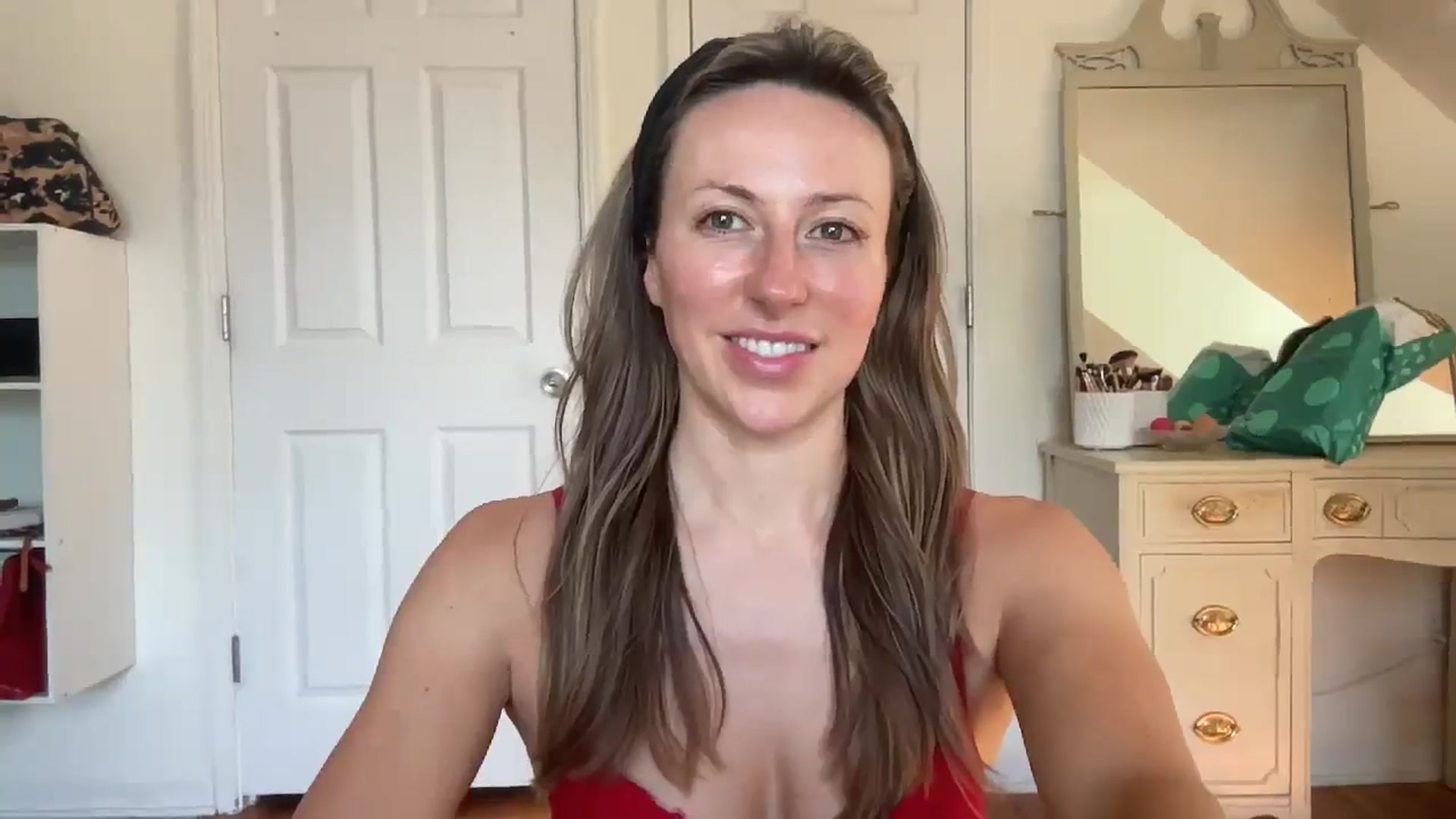 Gallery image thumbnail from bellabaxxxter's myfreecams stream on, 08/26/2025, 15:17 image 2 of 20