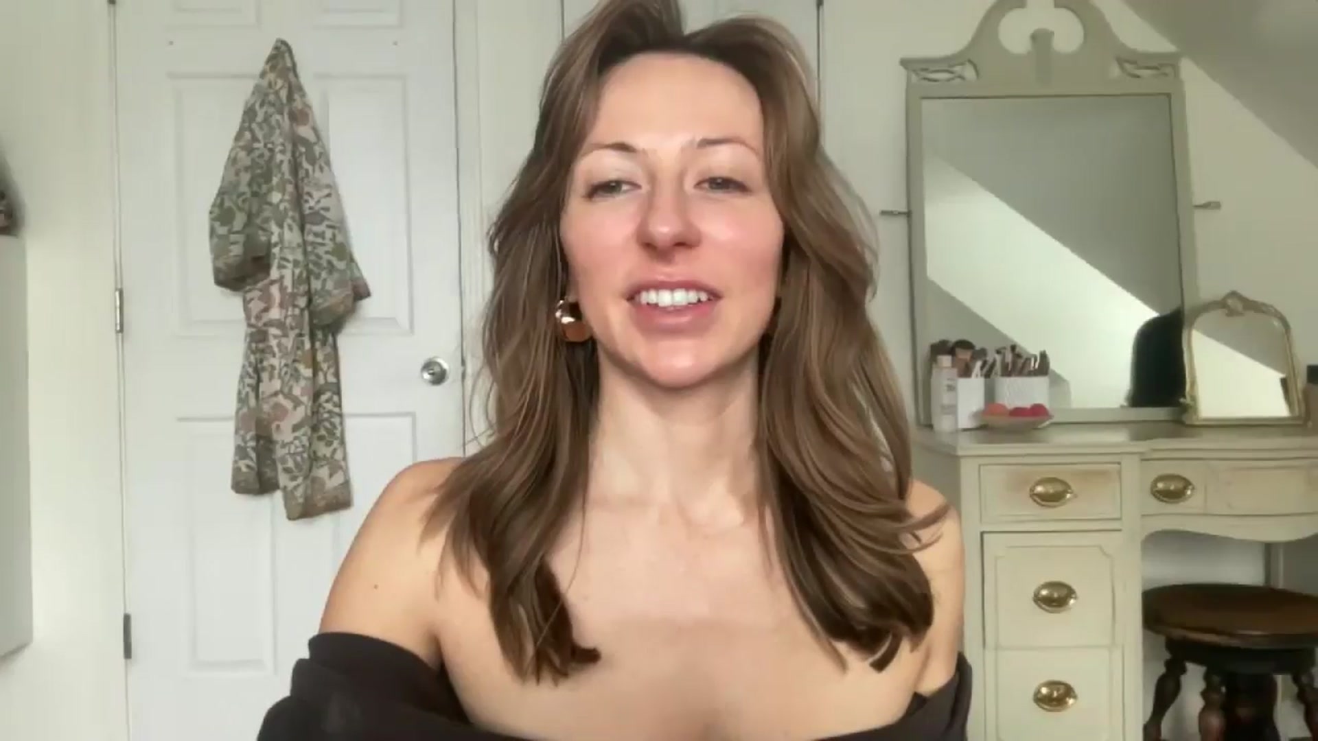 Gallery image thumbnail from bellabaxxxter's myfreecams stream on, 02/03/2026, 15:44 image 10 of 20