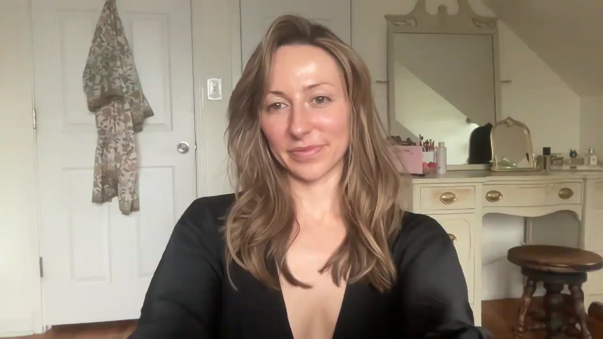 Gallery image thumbnail from bellabaxxxter's myfreecams stream on, 03/10/2026, 15:49 image 16 of 20