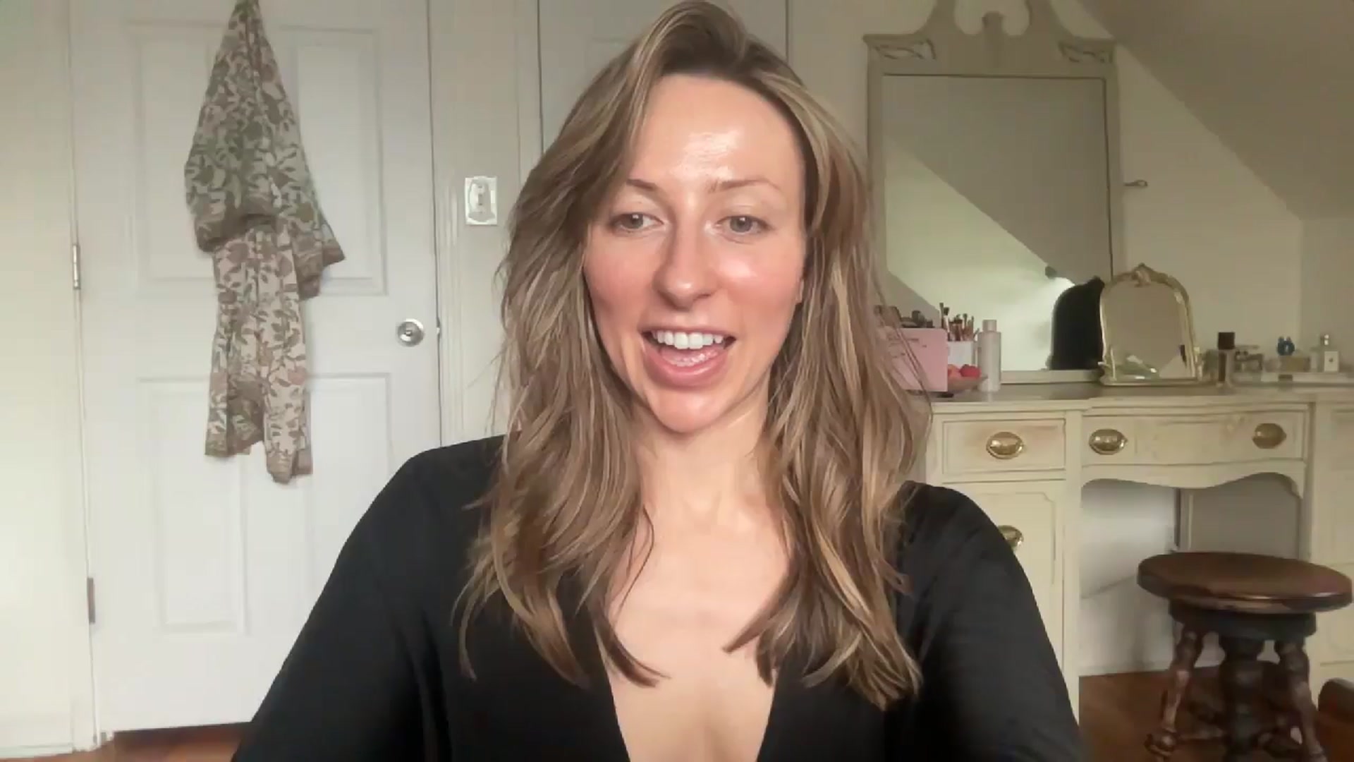 Gallery image thumbnail from bellabaxxxter's myfreecams stream on, 03/10/2026, 15:49 image 15 of 20