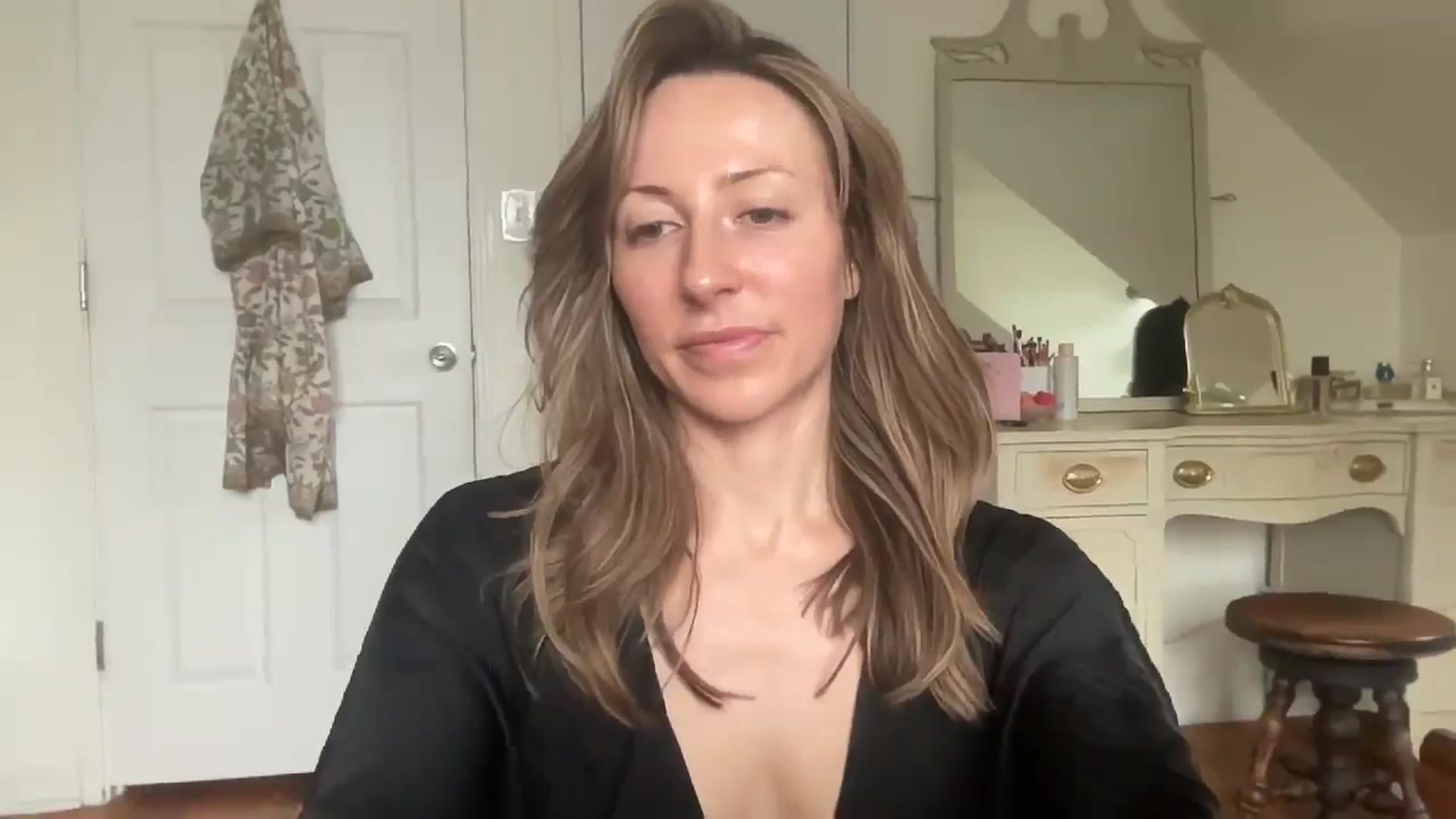 Gallery image thumbnail from bellabaxxxter's myfreecams stream on, 03/10/2026, 15:49 image 2 of 20