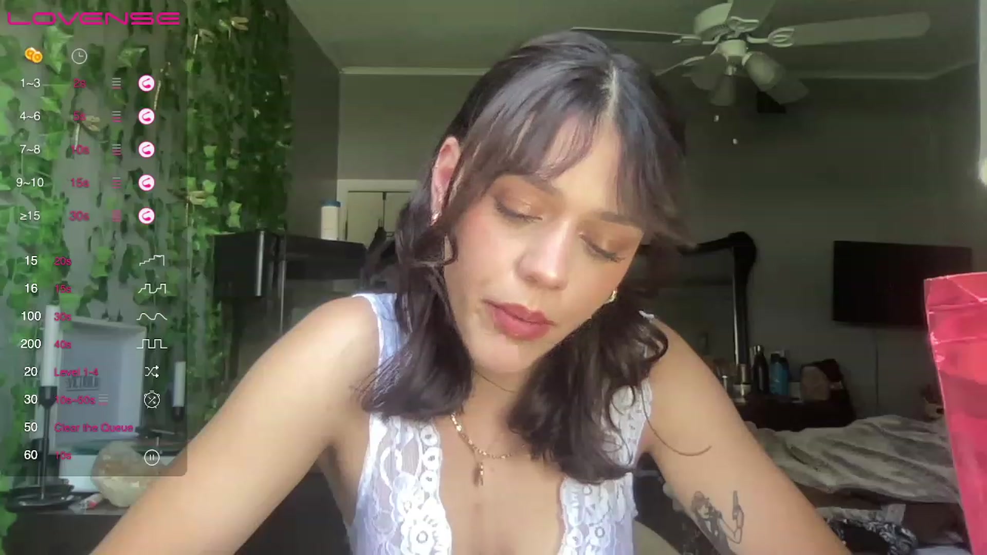 Gallery image thumbnail from bellav88's myfreecams stream on, 05/30/2023, 20:12 image 7 of 20