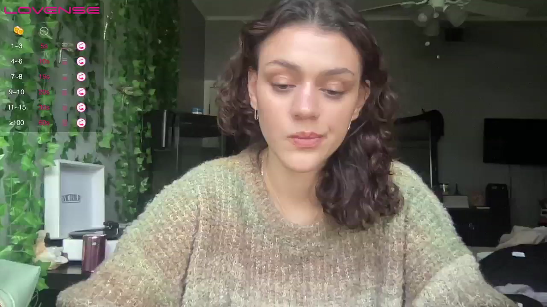 Gallery image thumbnail from bellav88's myfreecams stream on, 07/26/2023, 19:57 image 12 of 20