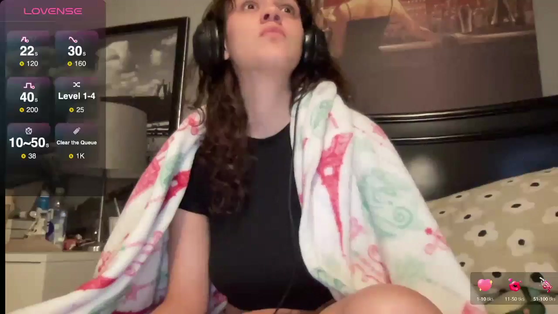 Gallery image thumbnail from bellav88's myfreecams stream on, 07/17/2024, 06:07 image 17 of 20