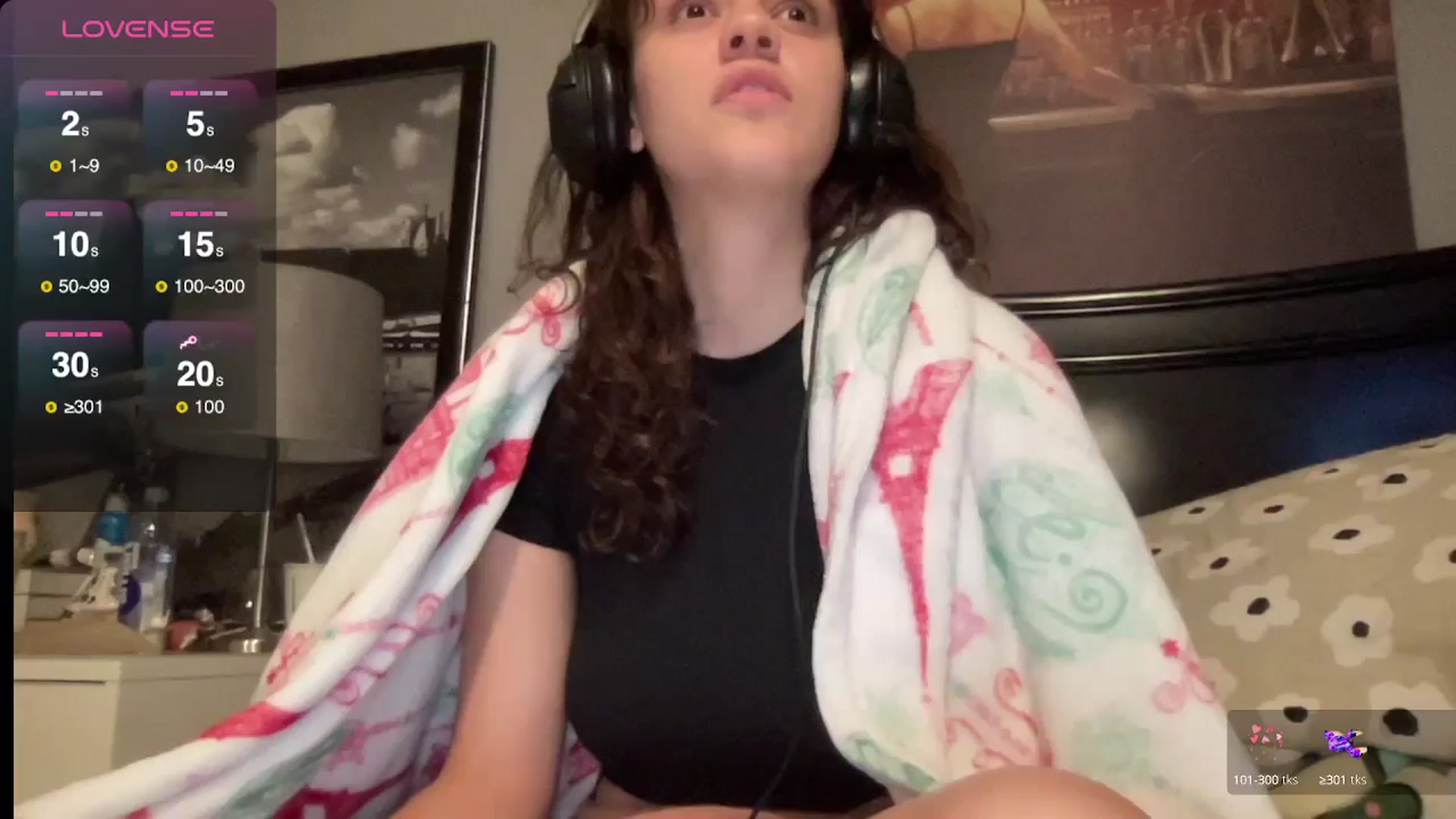 Gallery image thumbnail from bellav88's myfreecams stream on, 07/17/2024, 06:07 image 18 of 20