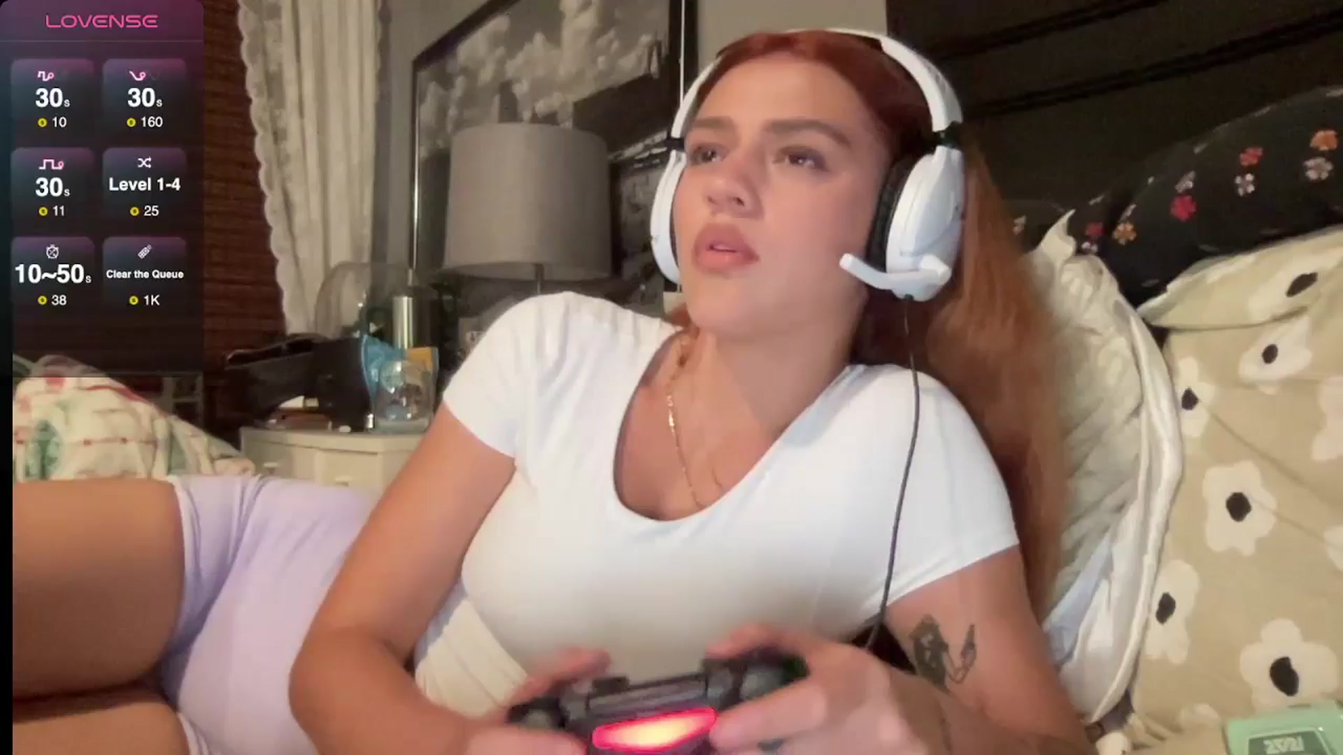 Gallery image thumbnail from bellav88's myfreecams stream on, 08/06/2024, 01:37 image 5 of 20