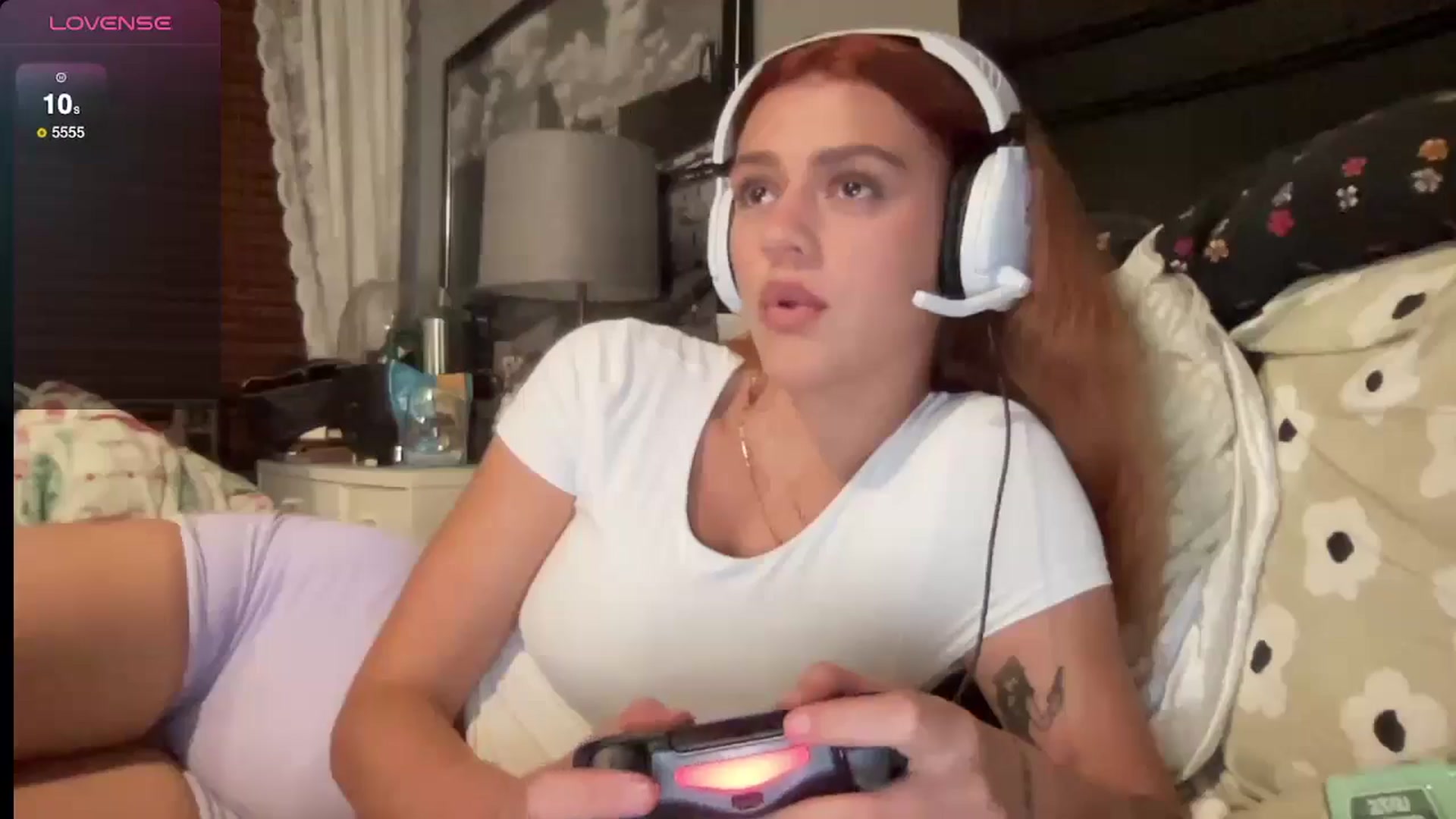 Gallery image thumbnail from bellav88's myfreecams stream on, 08/06/2024, 01:37 image 9 of 20