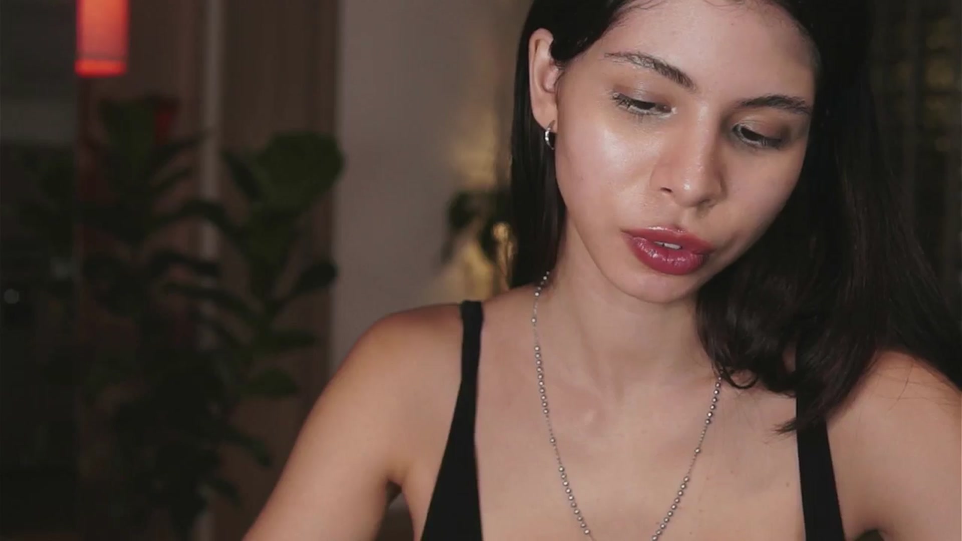 Gallery image thumbnail from belledejour's myfreecams stream on, 05/25/2025, 05:50 image 8 of 20