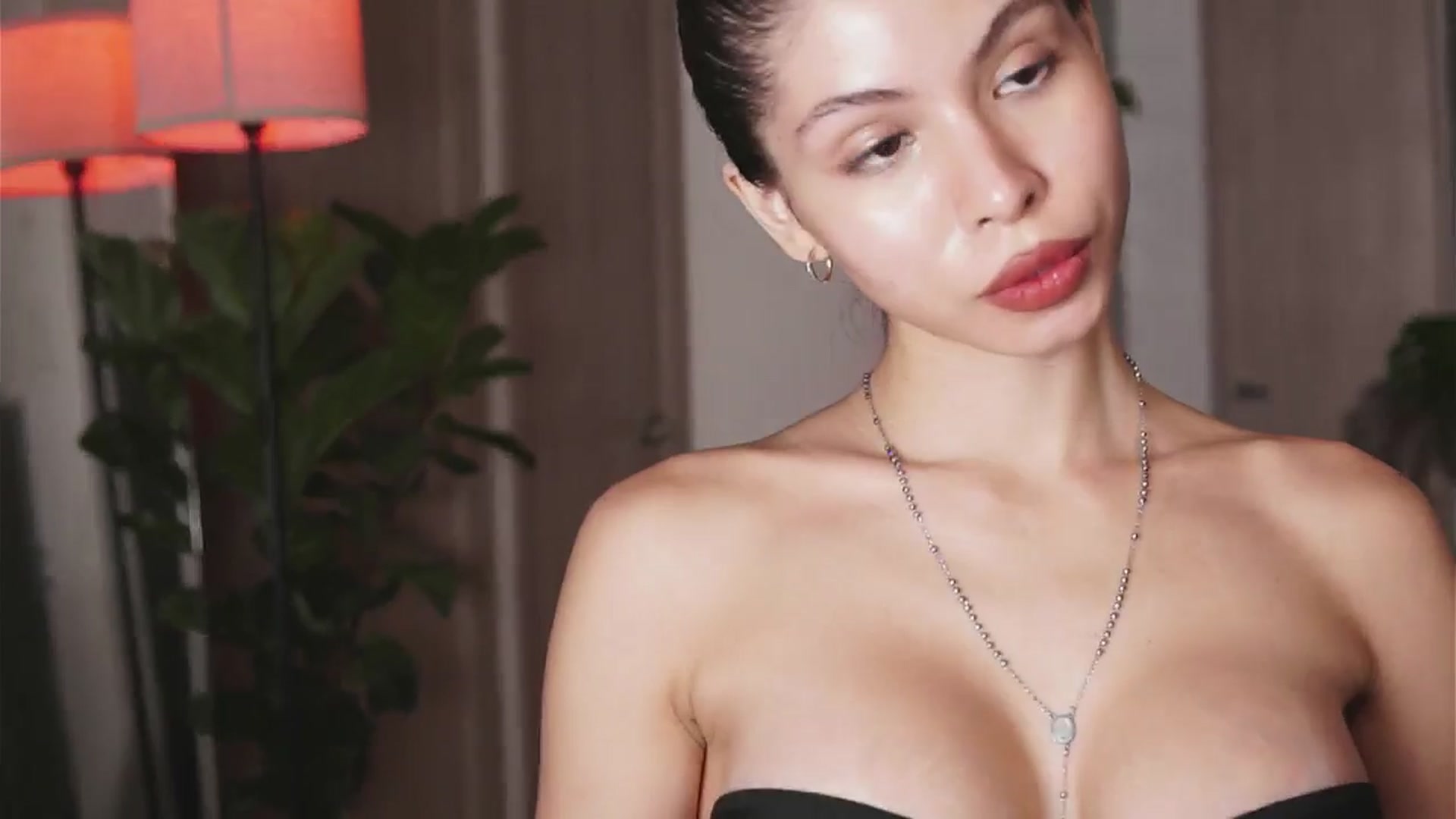 Gallery image thumbnail from belledejour's myfreecams stream on, 06/02/2025, 03:21 image 11 of 20