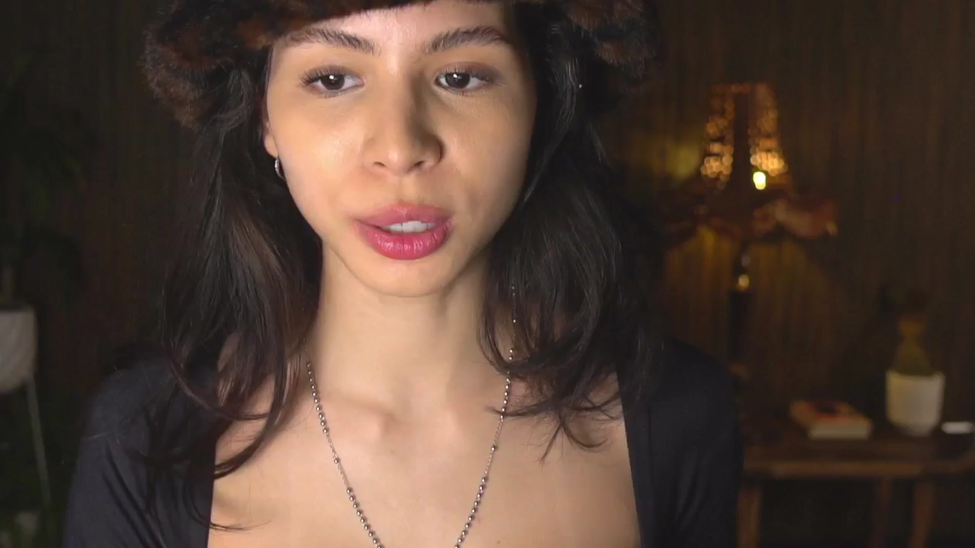 Gallery image thumbnail from belledejour's myfreecams stream on, 09/17/2025, 05:59 image 2 of 20