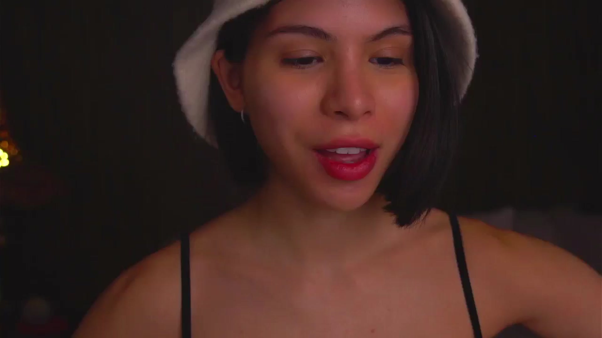 Gallery image thumbnail from belledejour's myfreecams stream on, 04/02/2026, 04:56 image 6 of 20