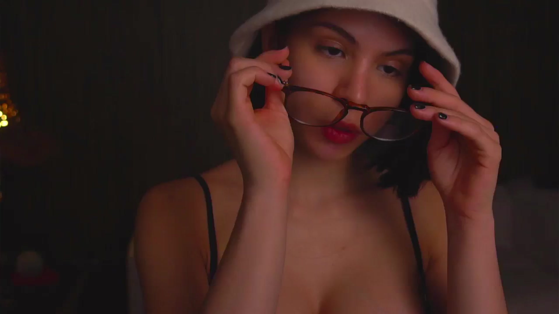 Gallery image thumbnail from belledejour's myfreecams stream on, 04/02/2026, 04:56 image 13 of 20