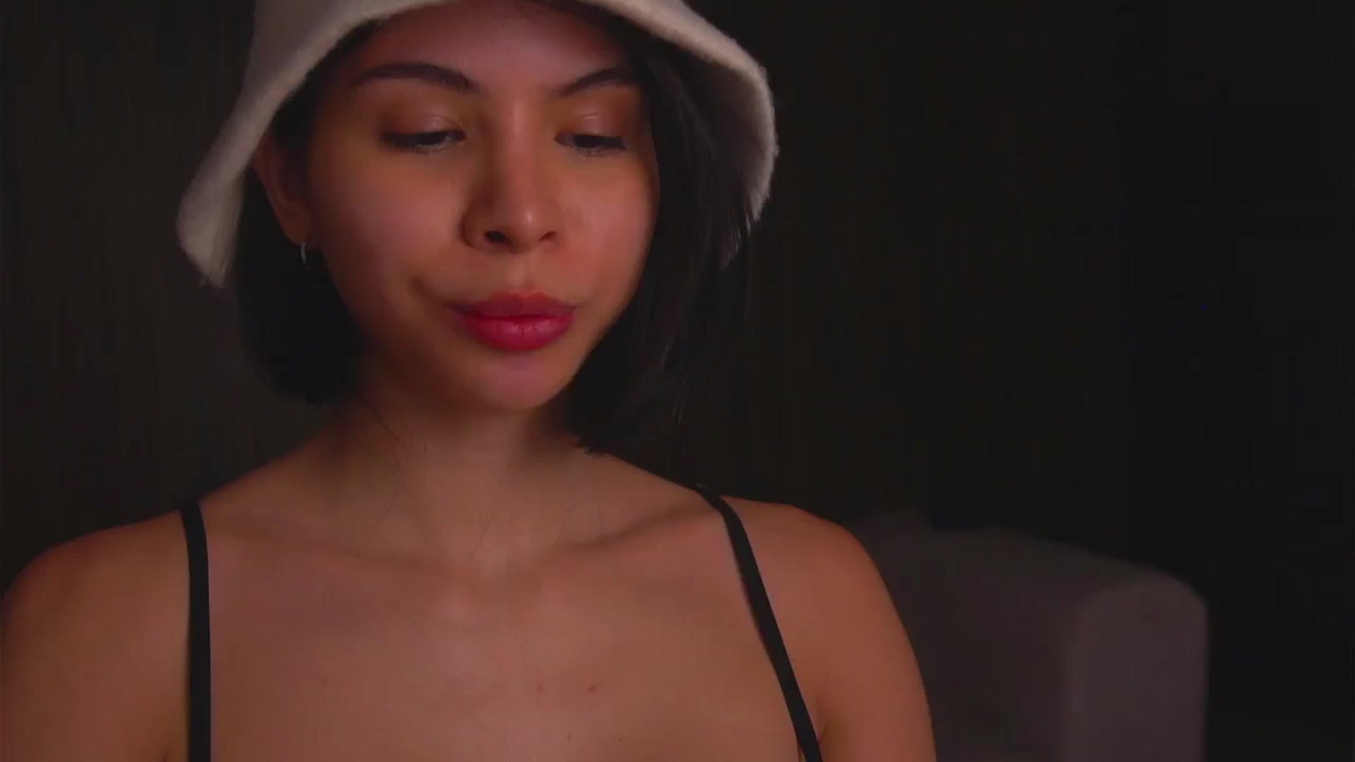 Gallery image thumbnail from belledejour's myfreecams stream on, 04/02/2026, 04:56 image 15 of 20