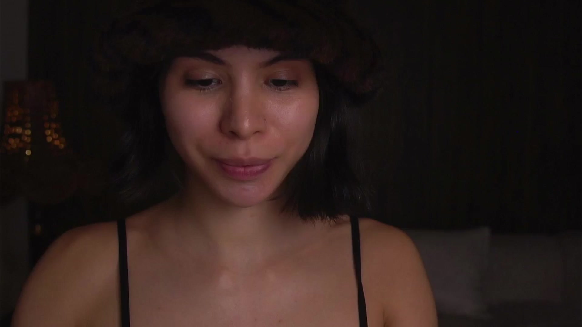 Gallery image thumbnail from belledejour's myfreecams stream on, 04/06/2026, 05:44 image 12 of 20