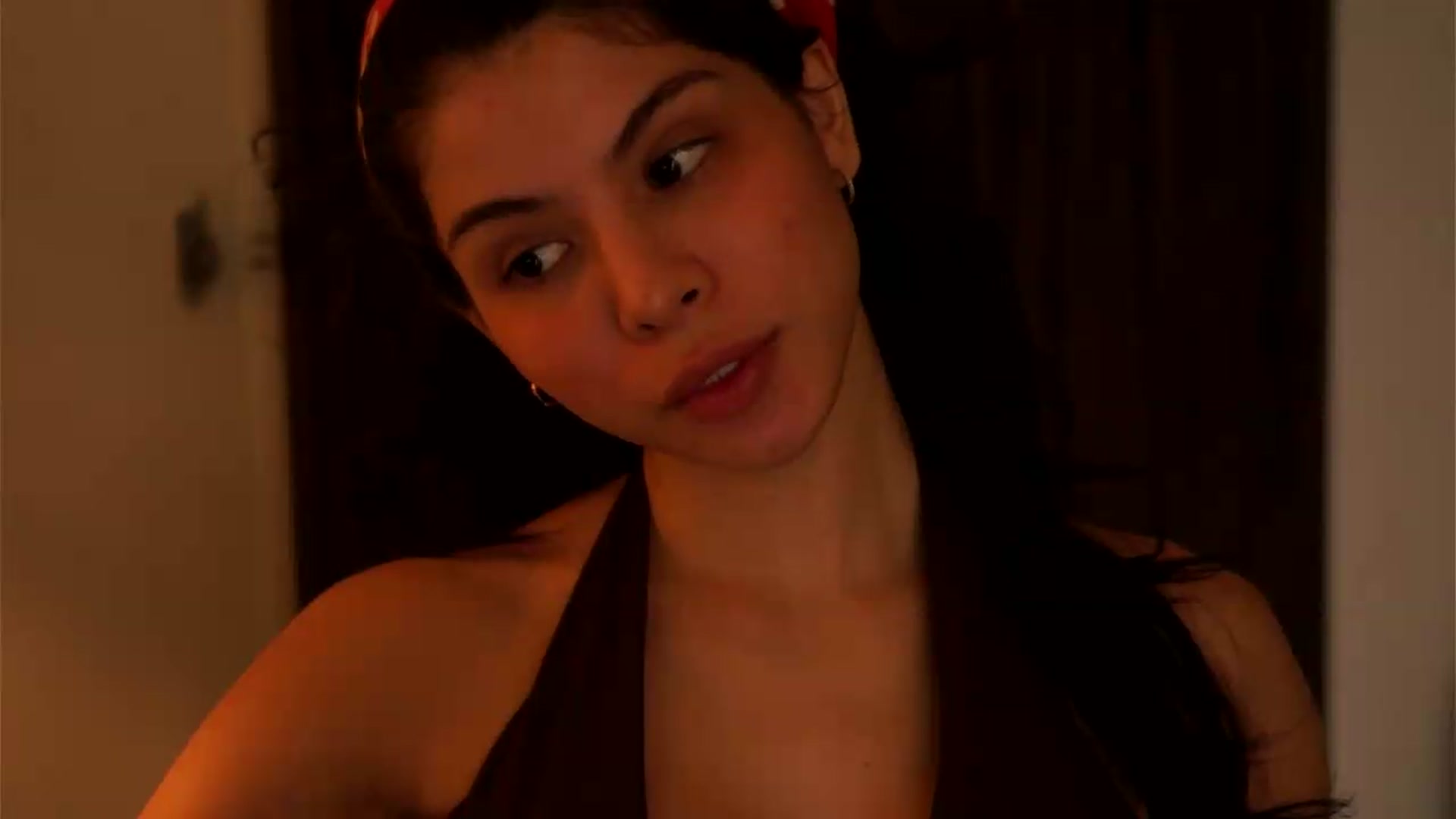 Gallery image thumbnail from belledejour's myfreecams stream on, 06/23/2026, 17:43 image 4 of 20