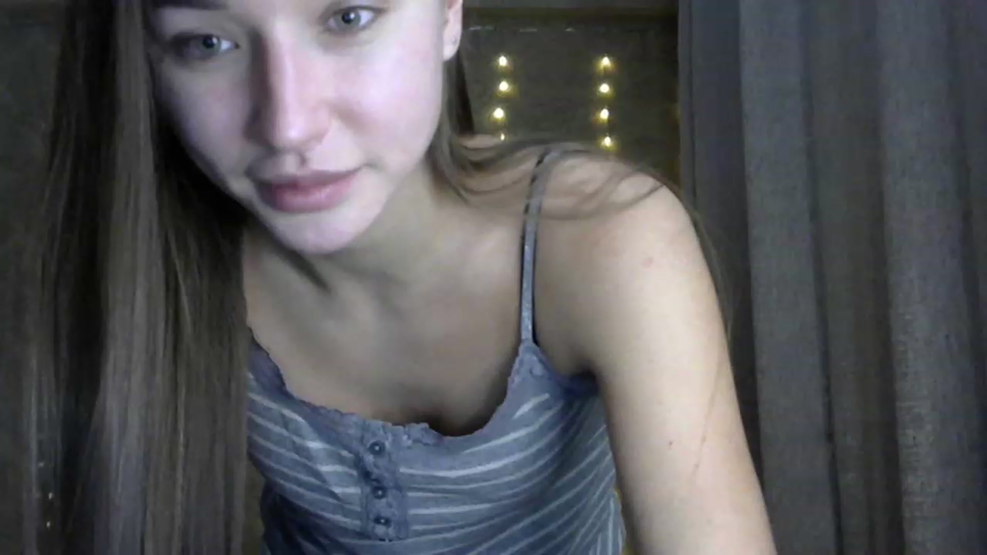 Gallery image thumbnail from bemyfriends's myfreecams stream on, 11/22/2022, 23:41 image 14 of 20