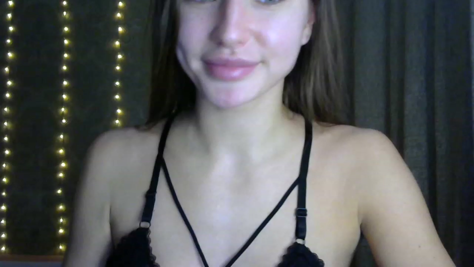 Gallery image thumbnail from bemyfriends's myfreecams stream on, 11/29/2022, 24:19 image 18 of 20