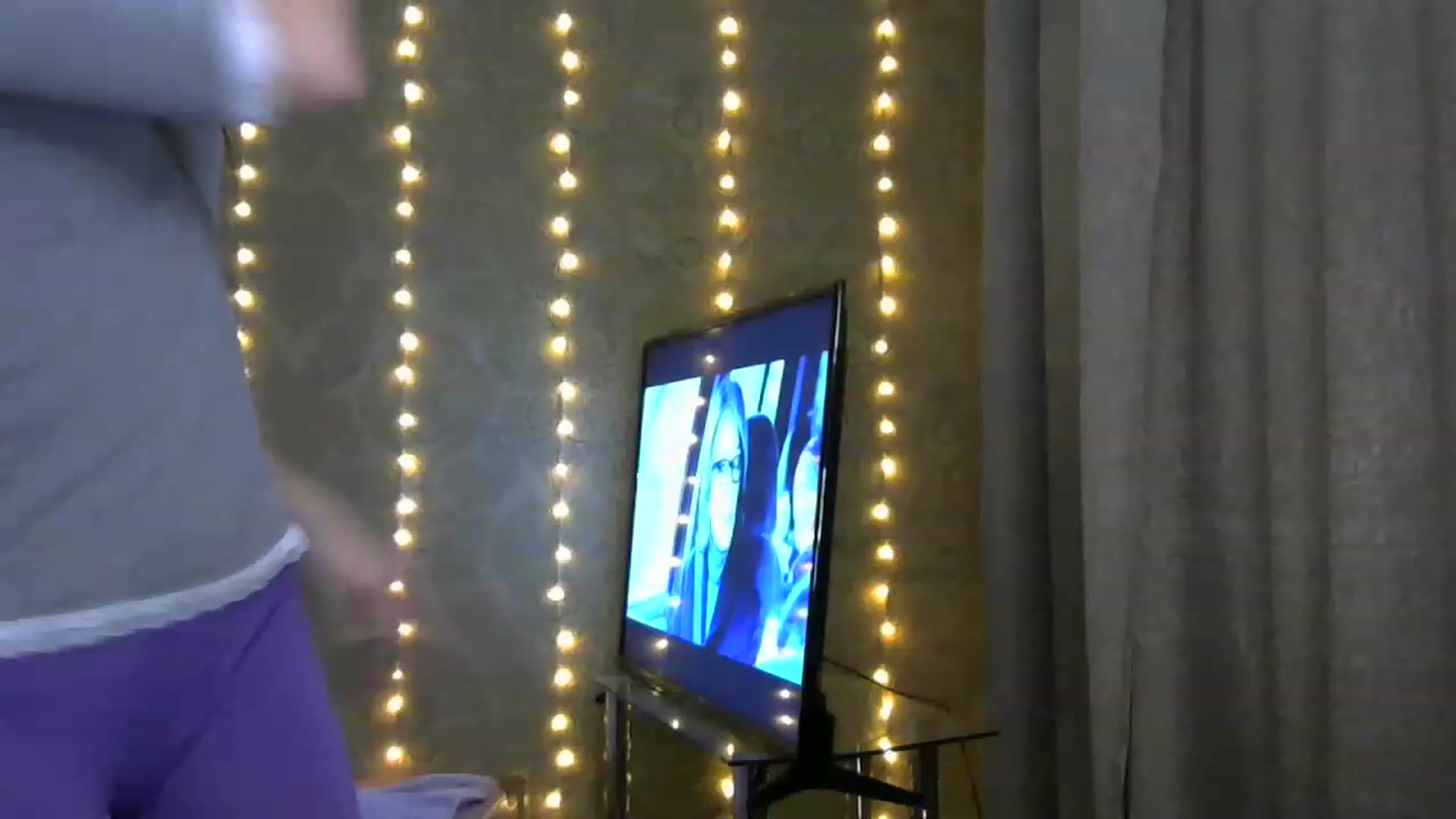 Gallery image thumbnail from bemyfriends's myfreecams stream on, 12/02/2022, 24:05 image 8 of 20