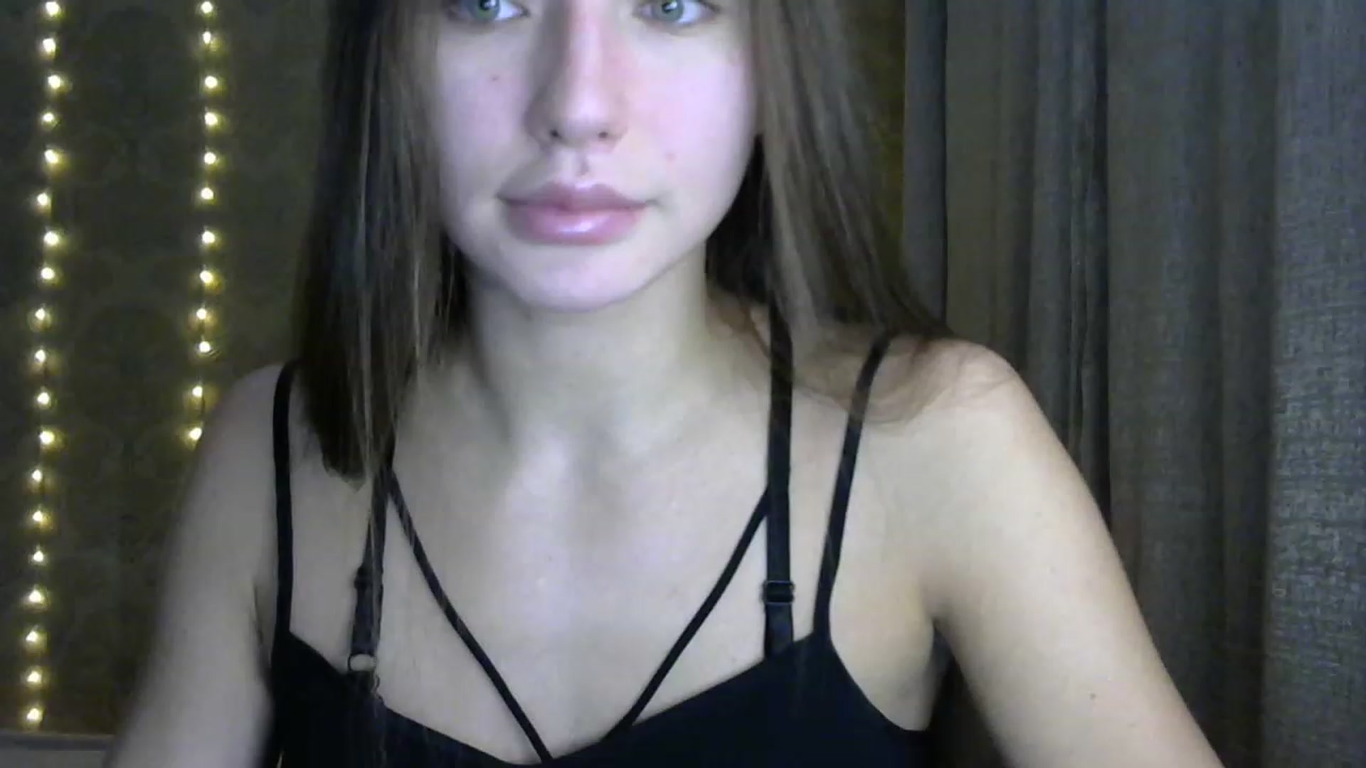 Gallery image thumbnail from bemyfriends's myfreecams stream on, 12/03/2022, 01:29 image 2 of 20
