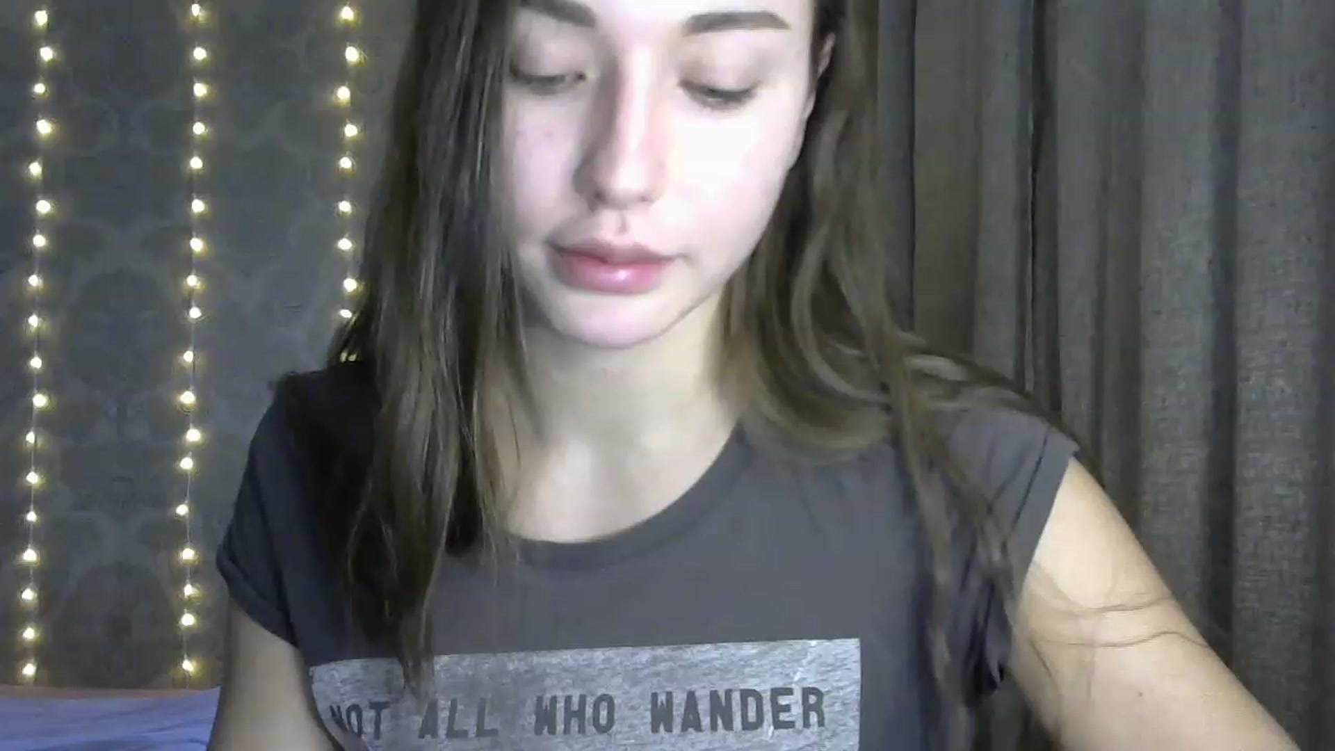 Gallery image thumbnail from bemyfriends's myfreecams stream on, 12/04/2022, 22:43 image 6 of 20