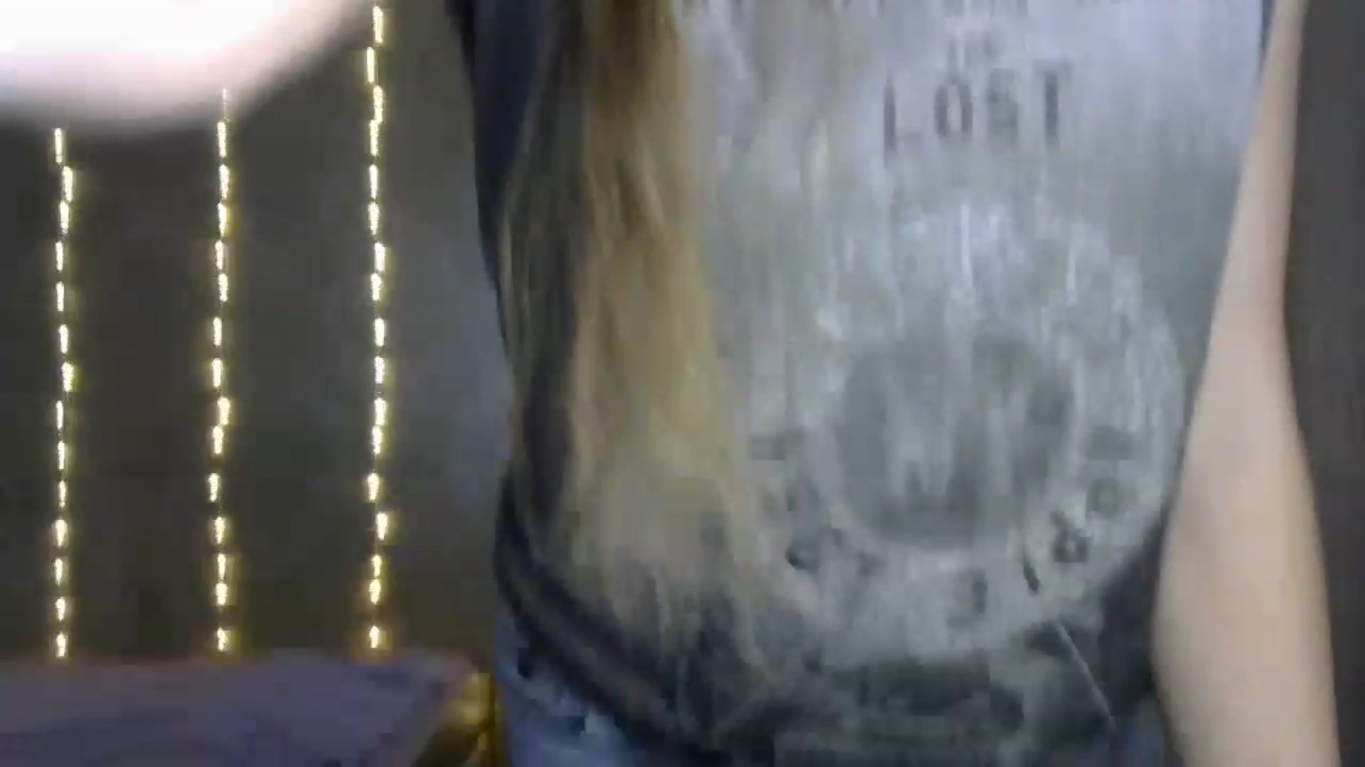 Gallery image thumbnail from bemyfriends's myfreecams stream on, 12/04/2022, 22:43 image 19 of 20