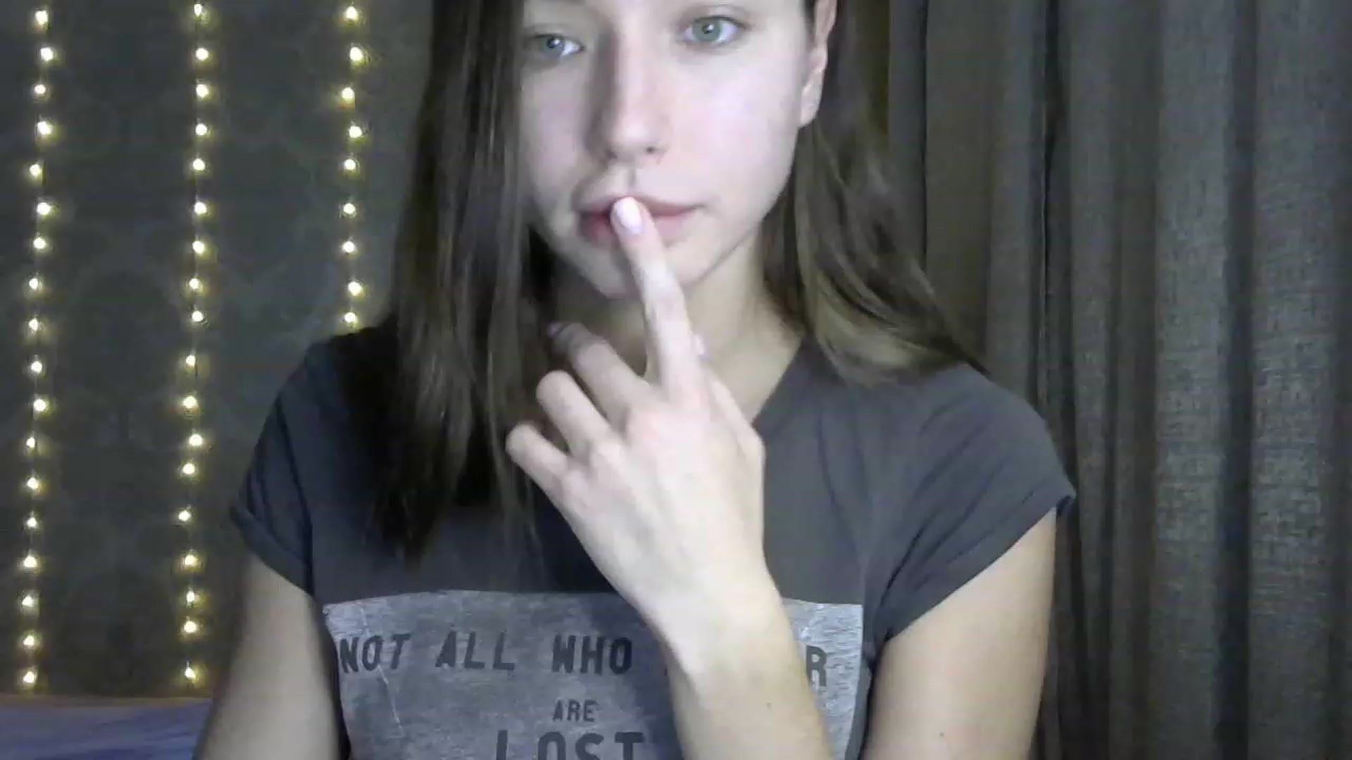 Gallery image thumbnail from bemyfriends's myfreecams stream on, 12/04/2022, 22:43 image 4 of 20