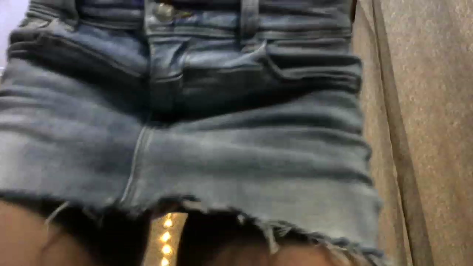 Gallery image thumbnail from bemyfriends's myfreecams stream on, 12/05/2022, 24:43 image 18 of 20