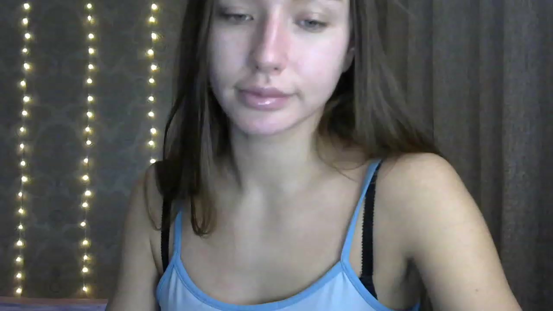 Gallery image thumbnail from bemyfriends's myfreecams stream on, 12/05/2022, 22:27 image 17 of 20