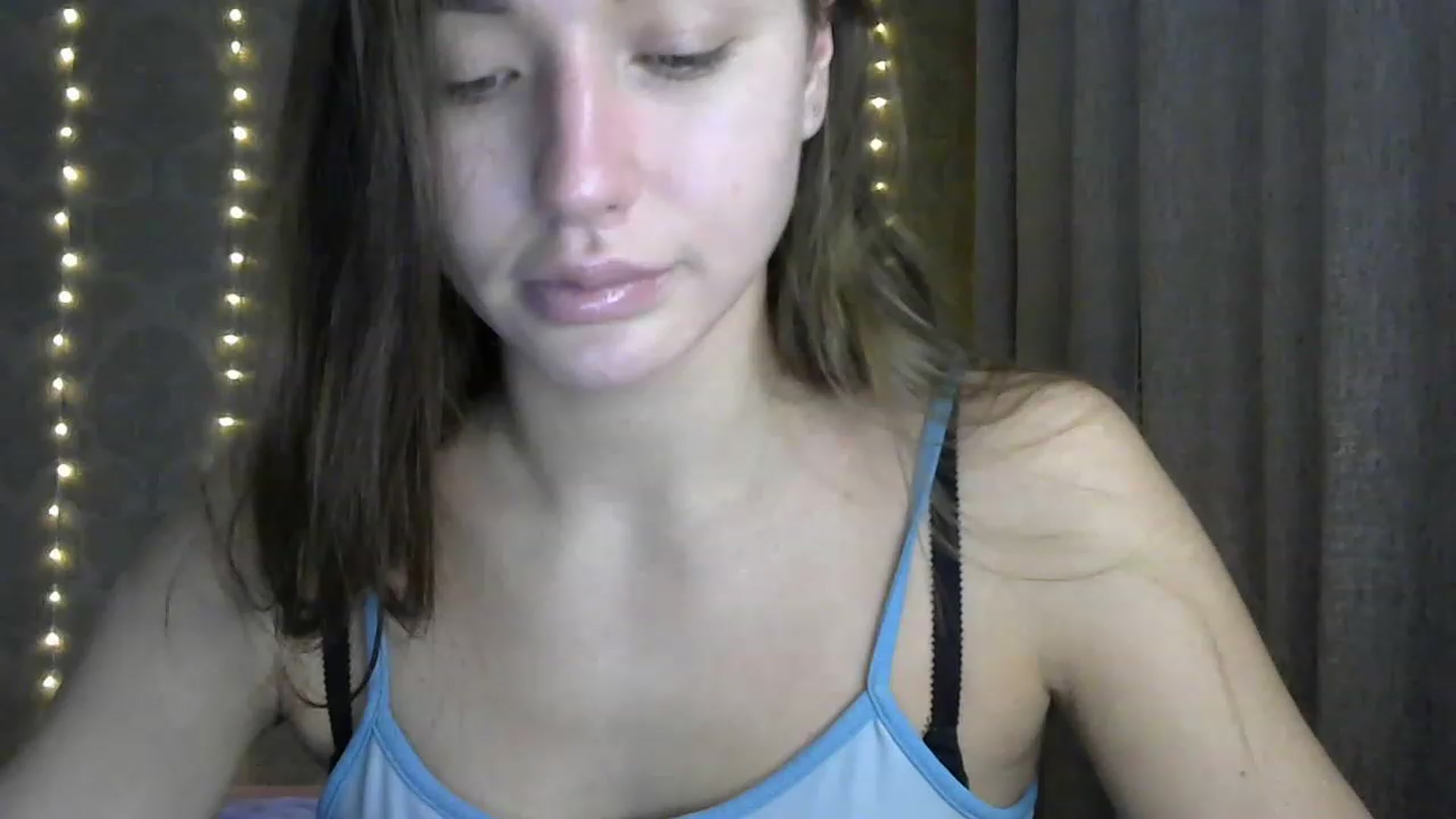 Gallery image thumbnail from bemyfriends's myfreecams stream on, 12/05/2022, 22:27 image 7 of 20
