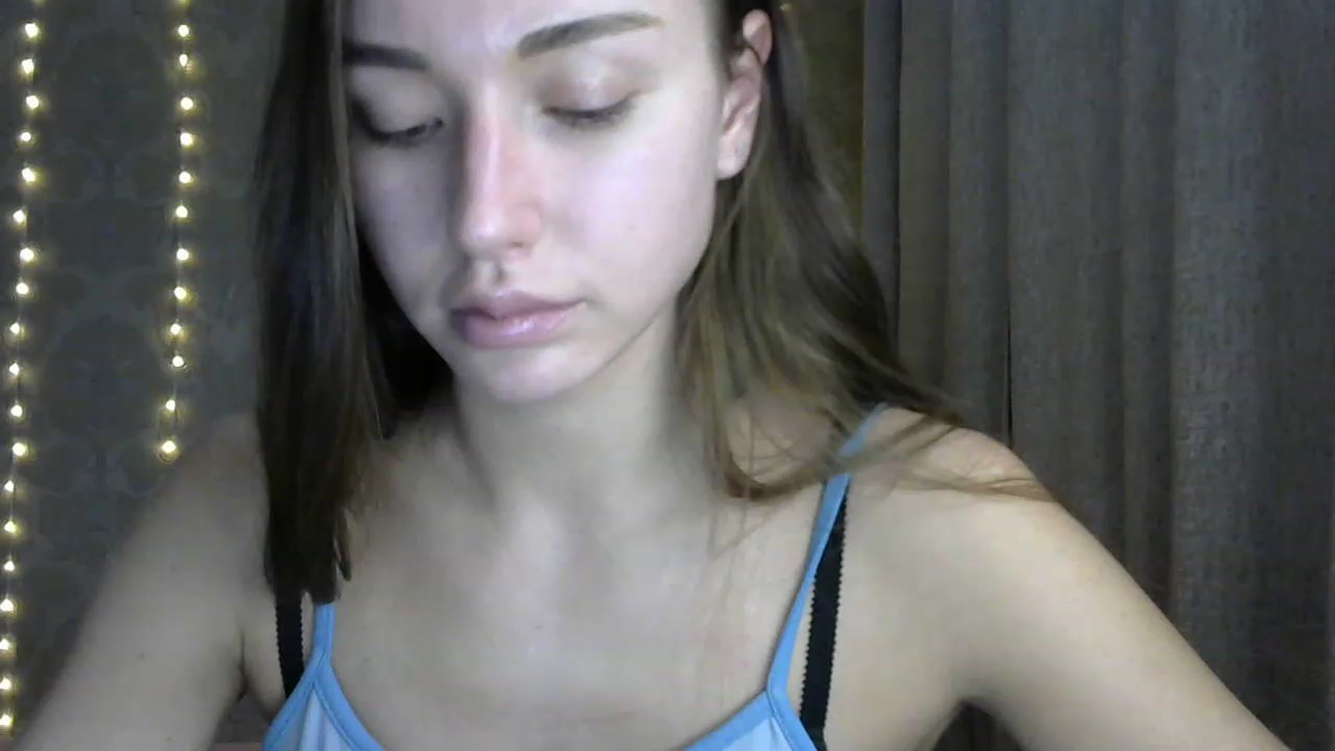 Gallery image thumbnail from bemyfriends's myfreecams stream on, 12/06/2022, 24:02 image 6 of 20